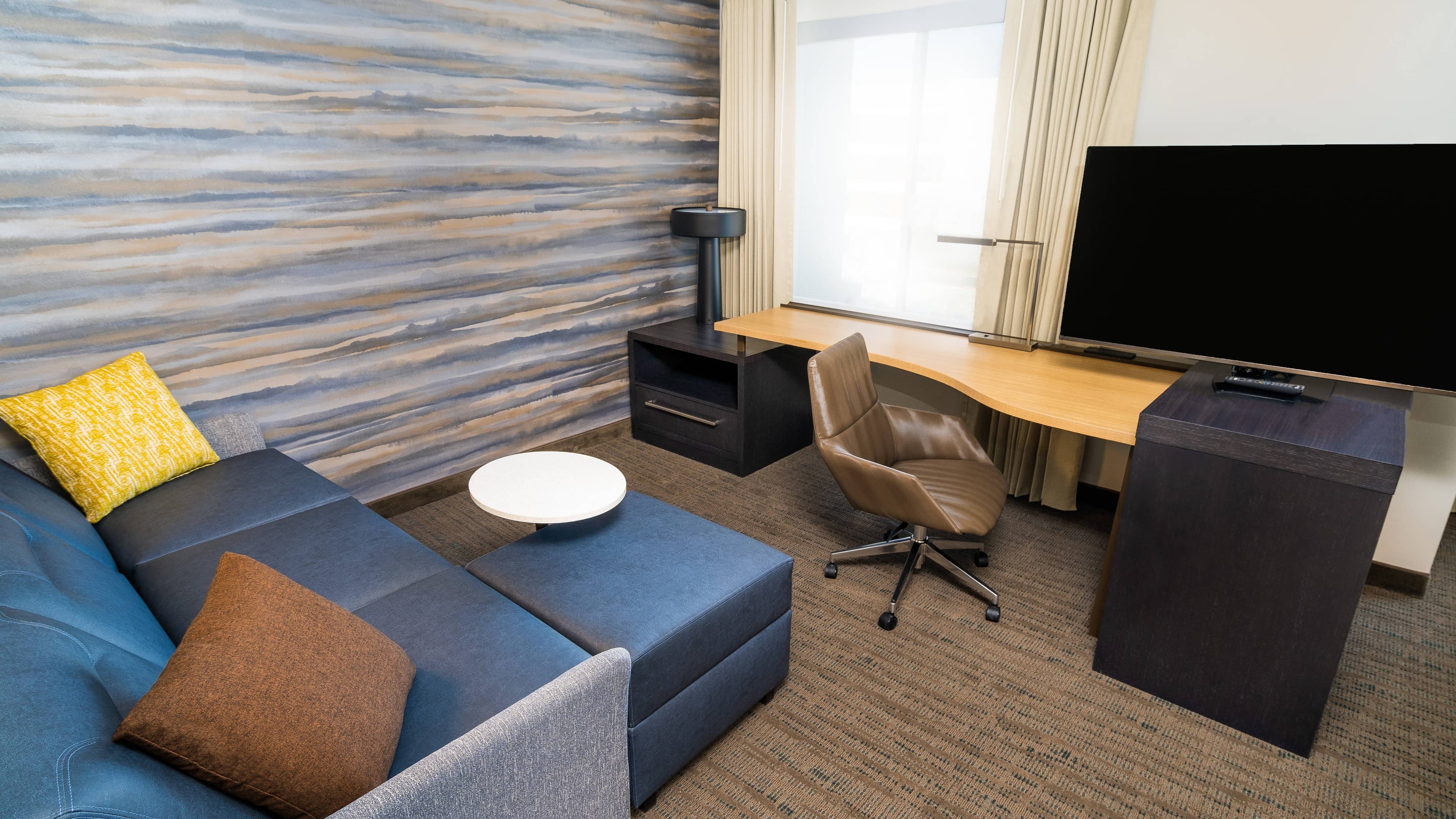 Studio Suite - Image 1