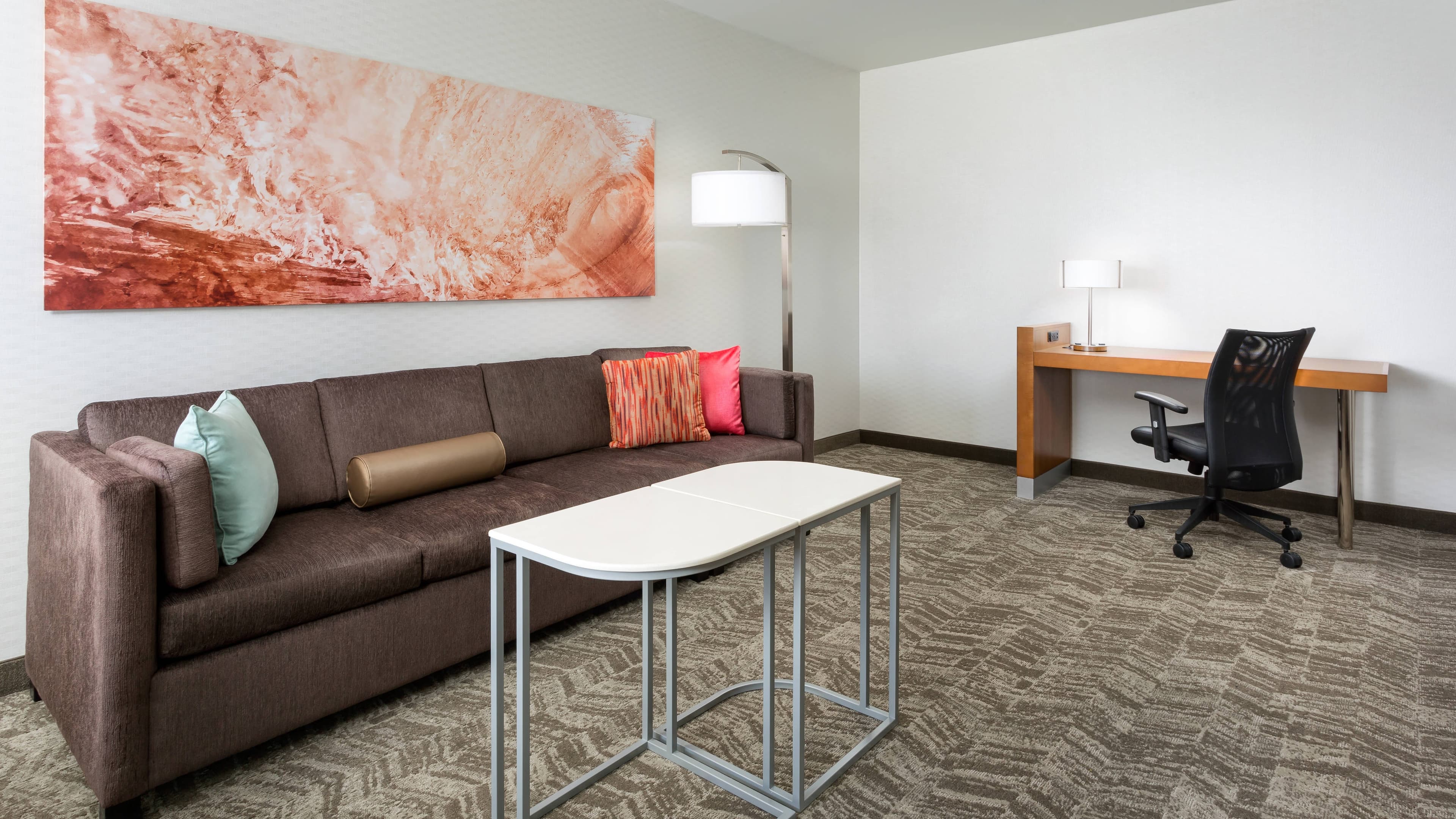 2 Queen Studio - Image 6