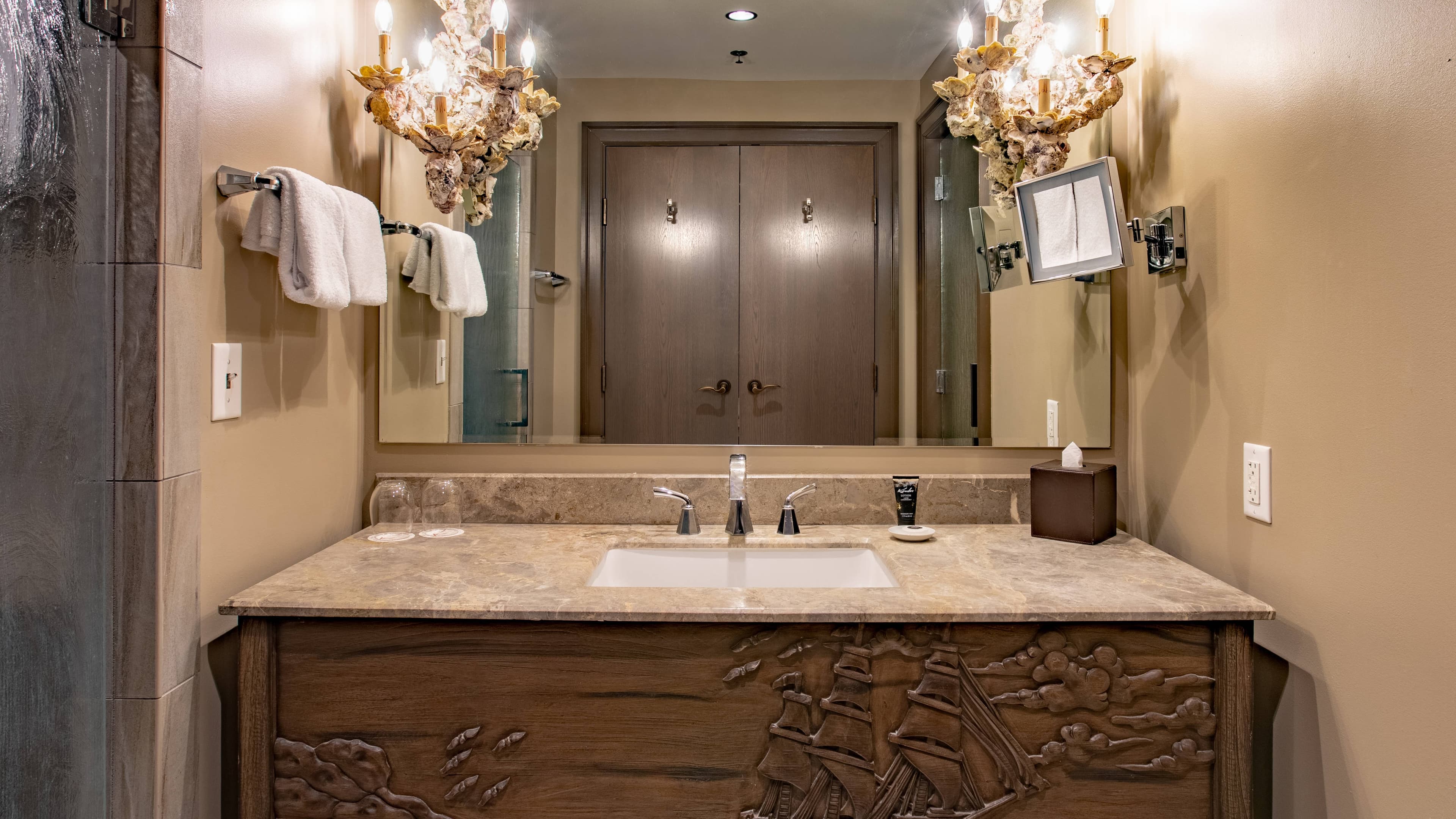 Historic View - Image 7