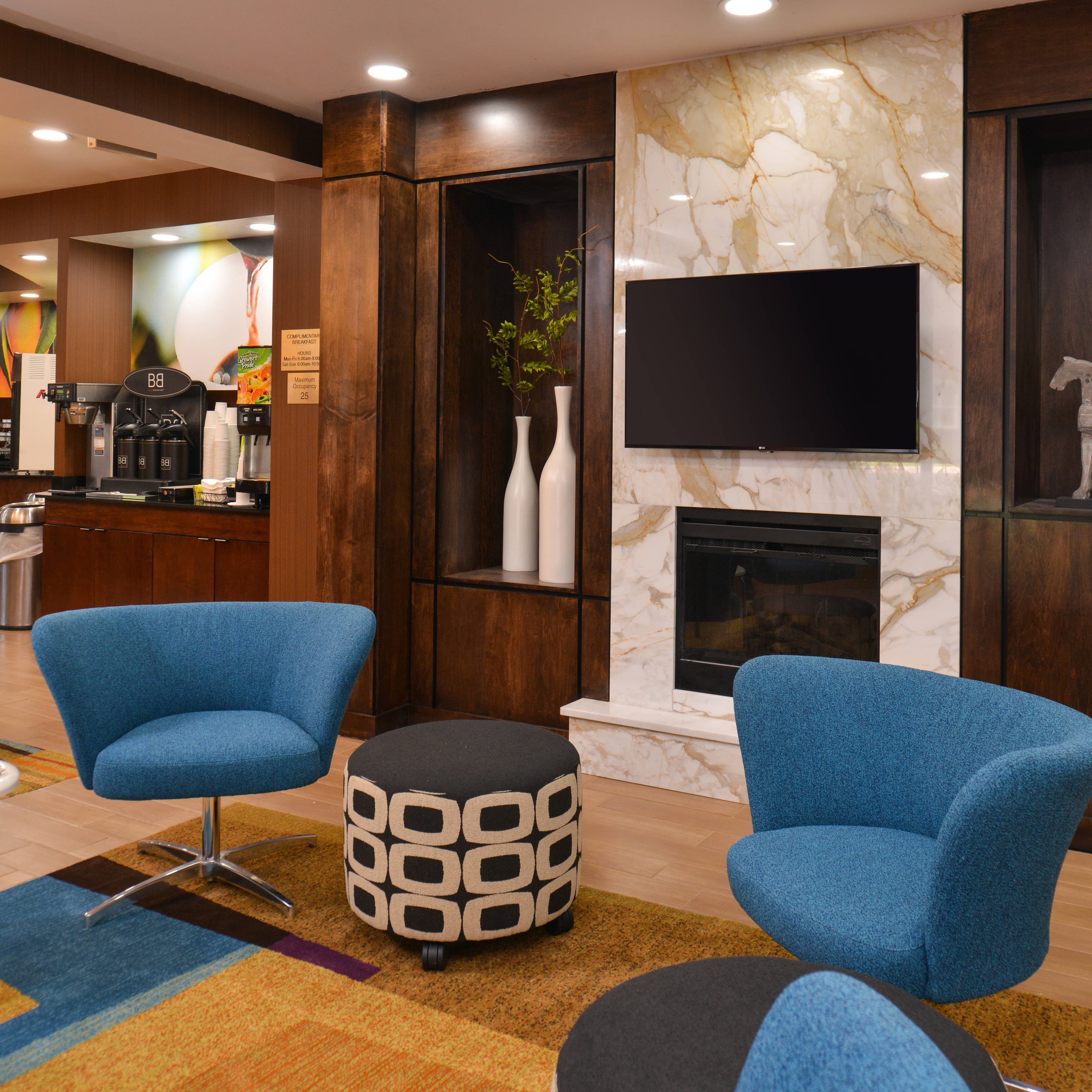 Fairfield Inn & Suites Louisville North
