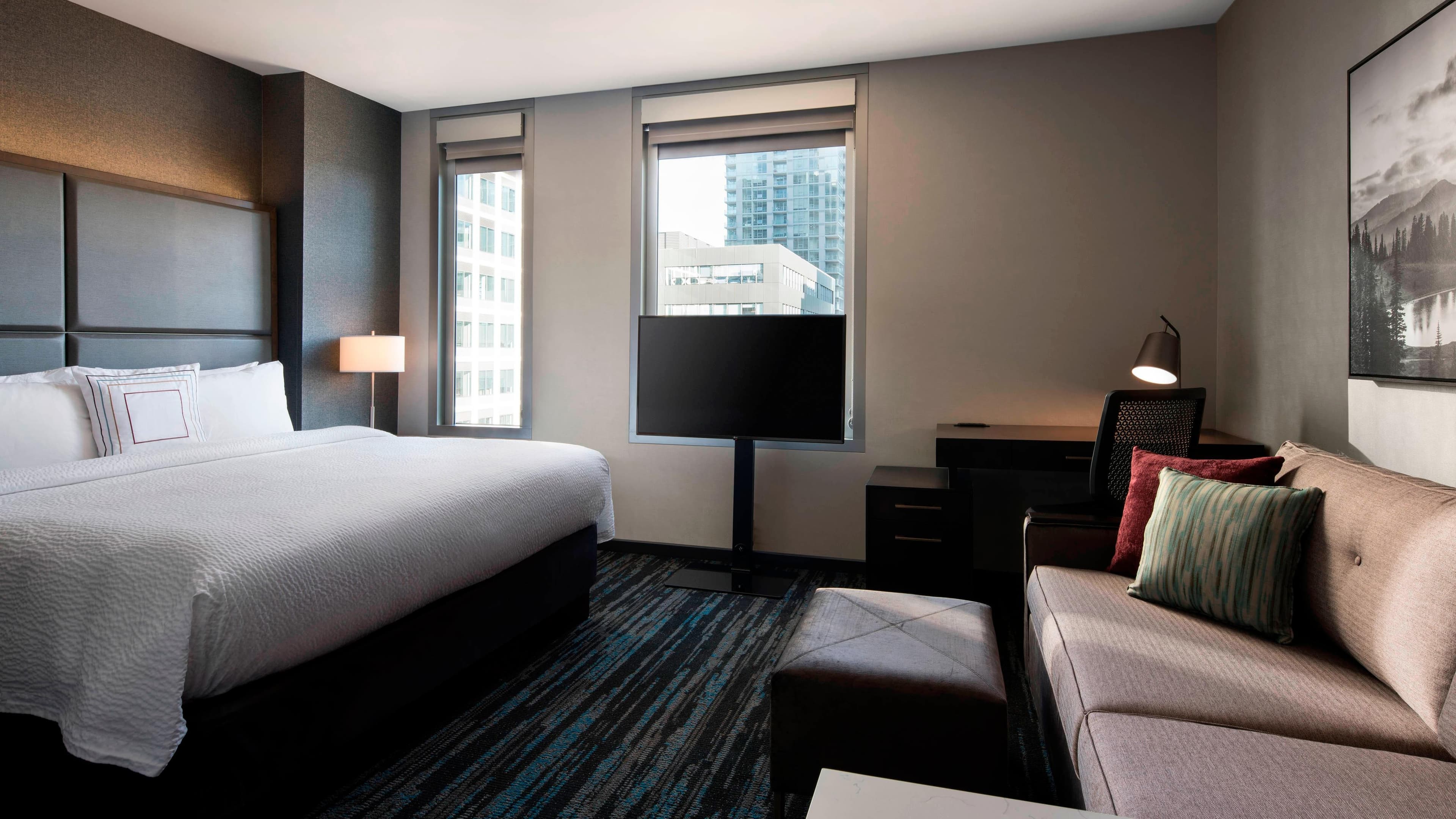 Standard King Studio Ste - Image 2