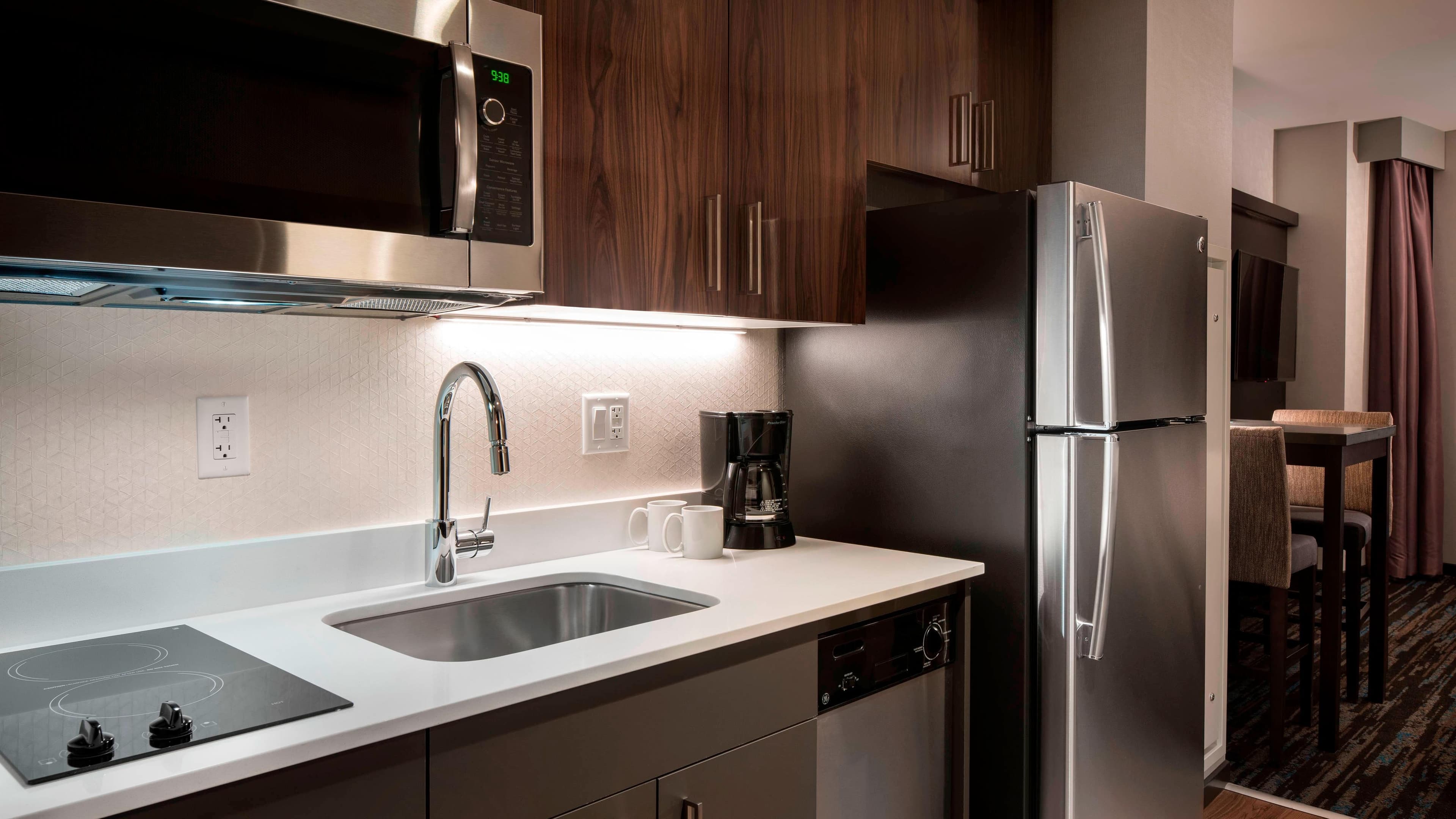 Standard King Studio Ste - Image 1