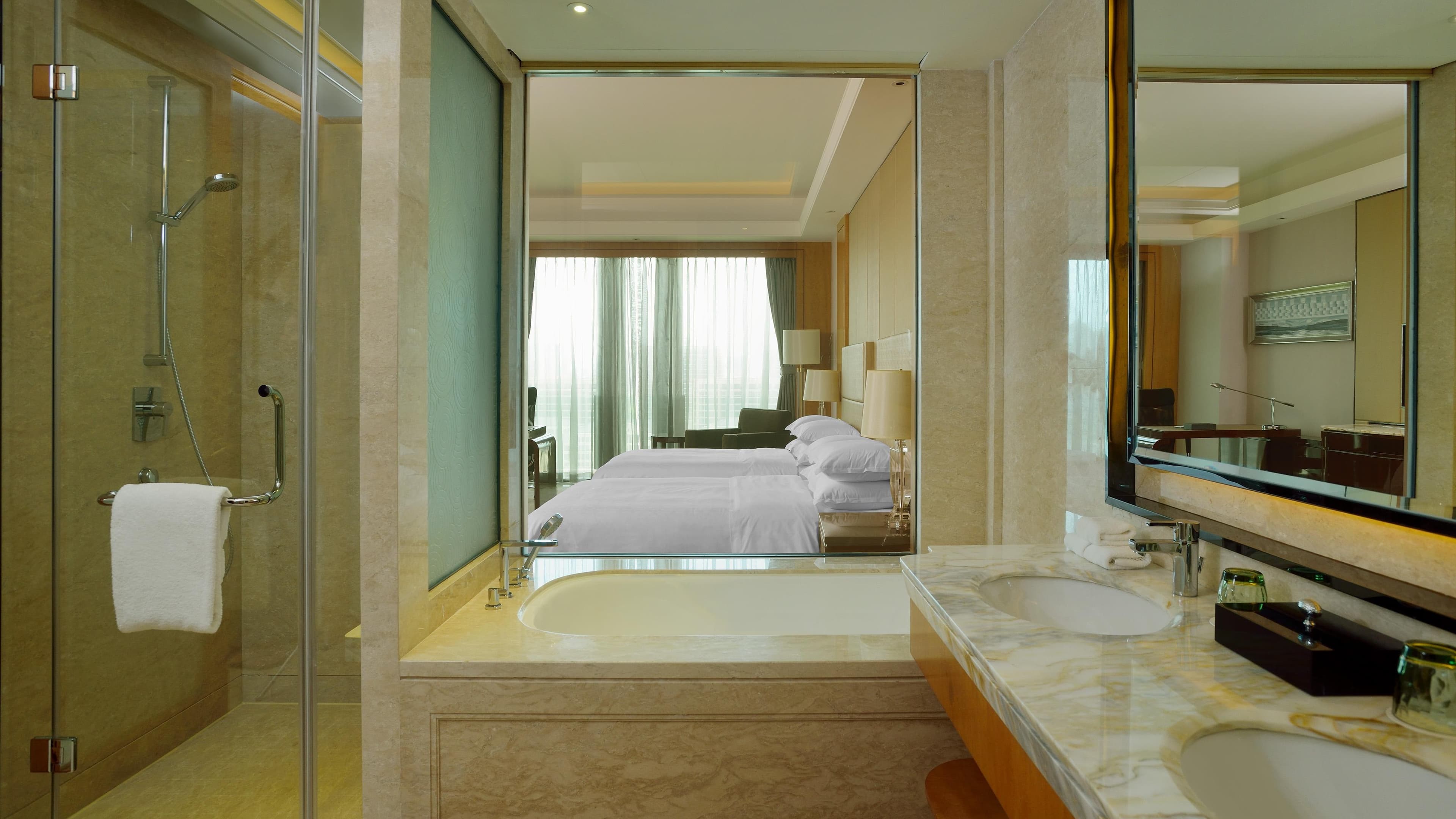 Deluxe Room - Image 1