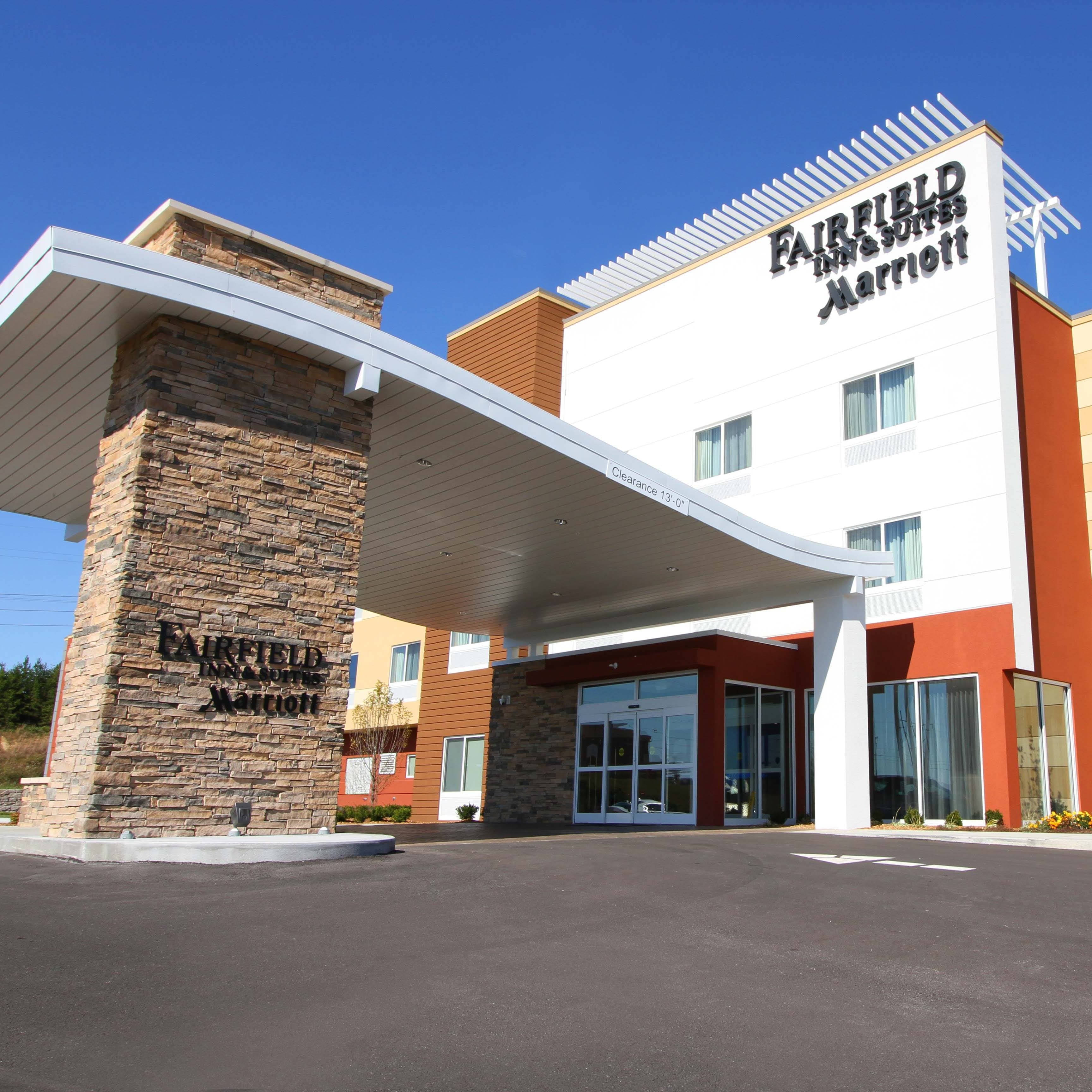 Fairfield Inn & Suites London