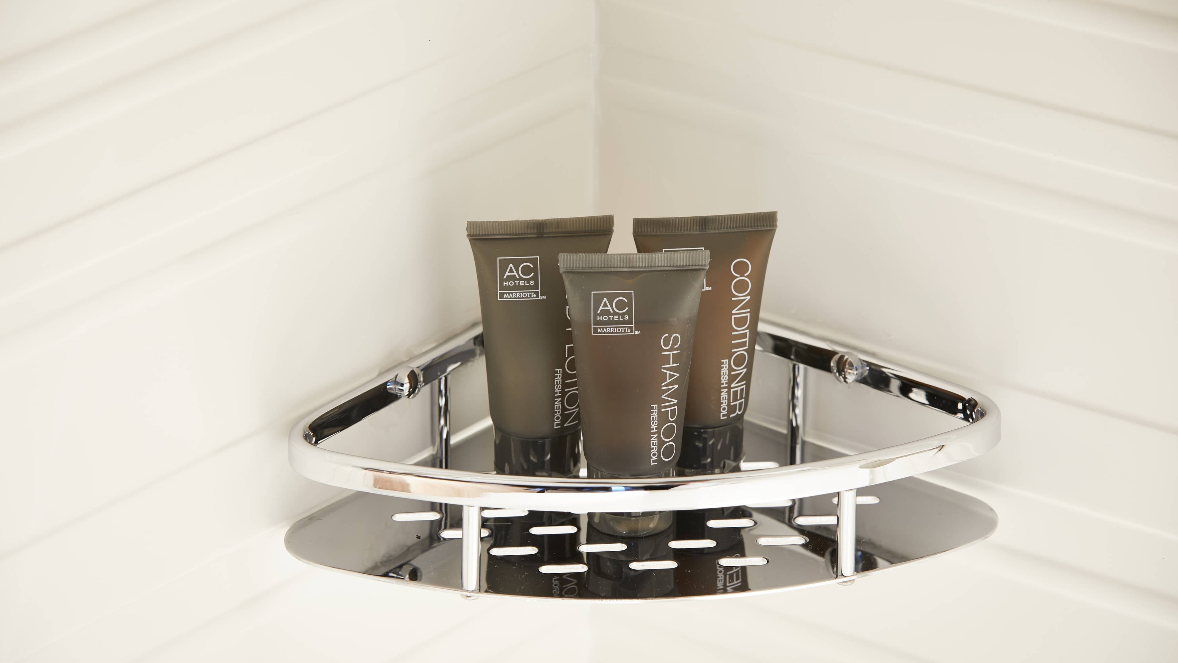 2 Double Beds - Image 4