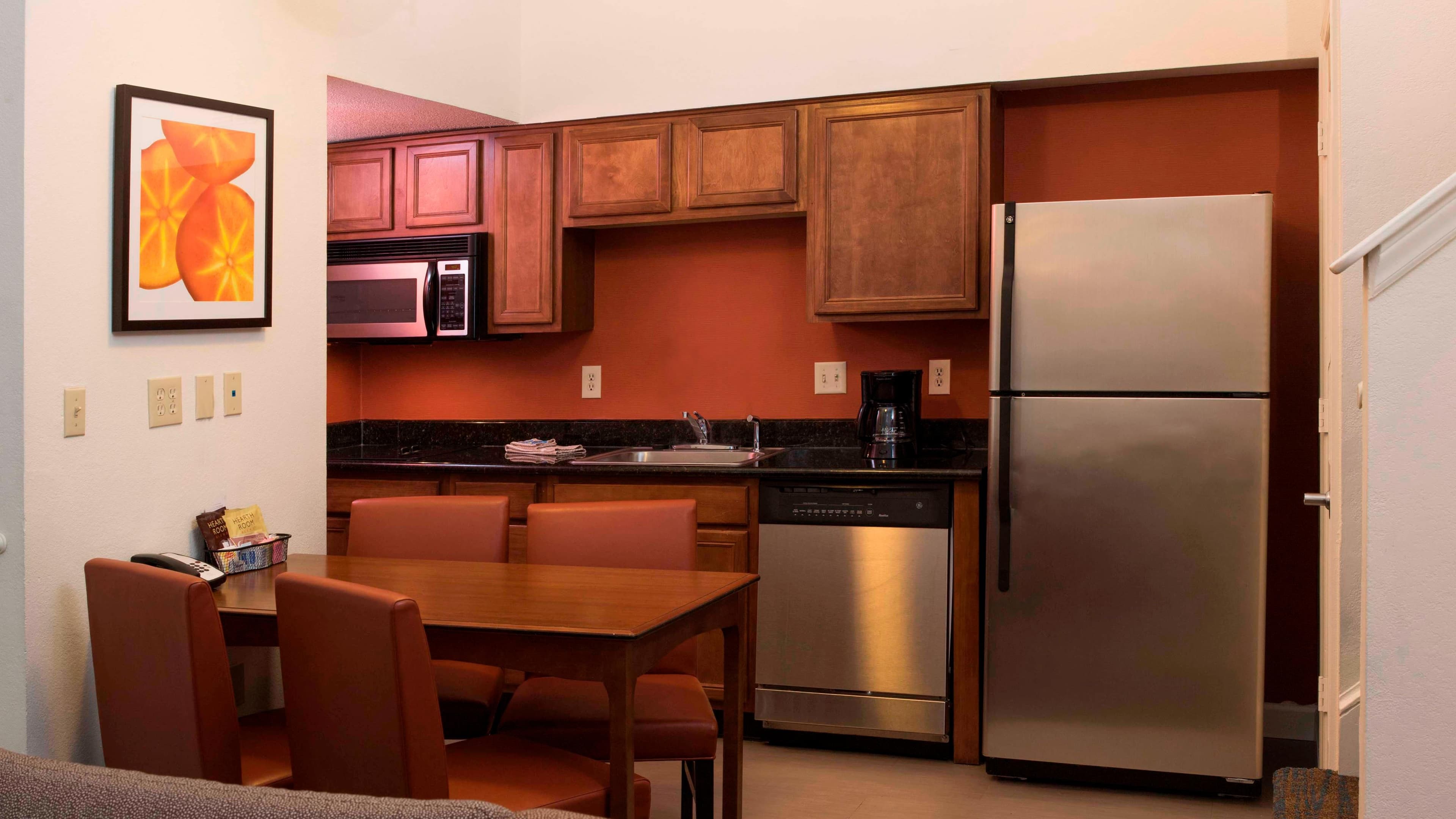 King Studio Suite - Image 5