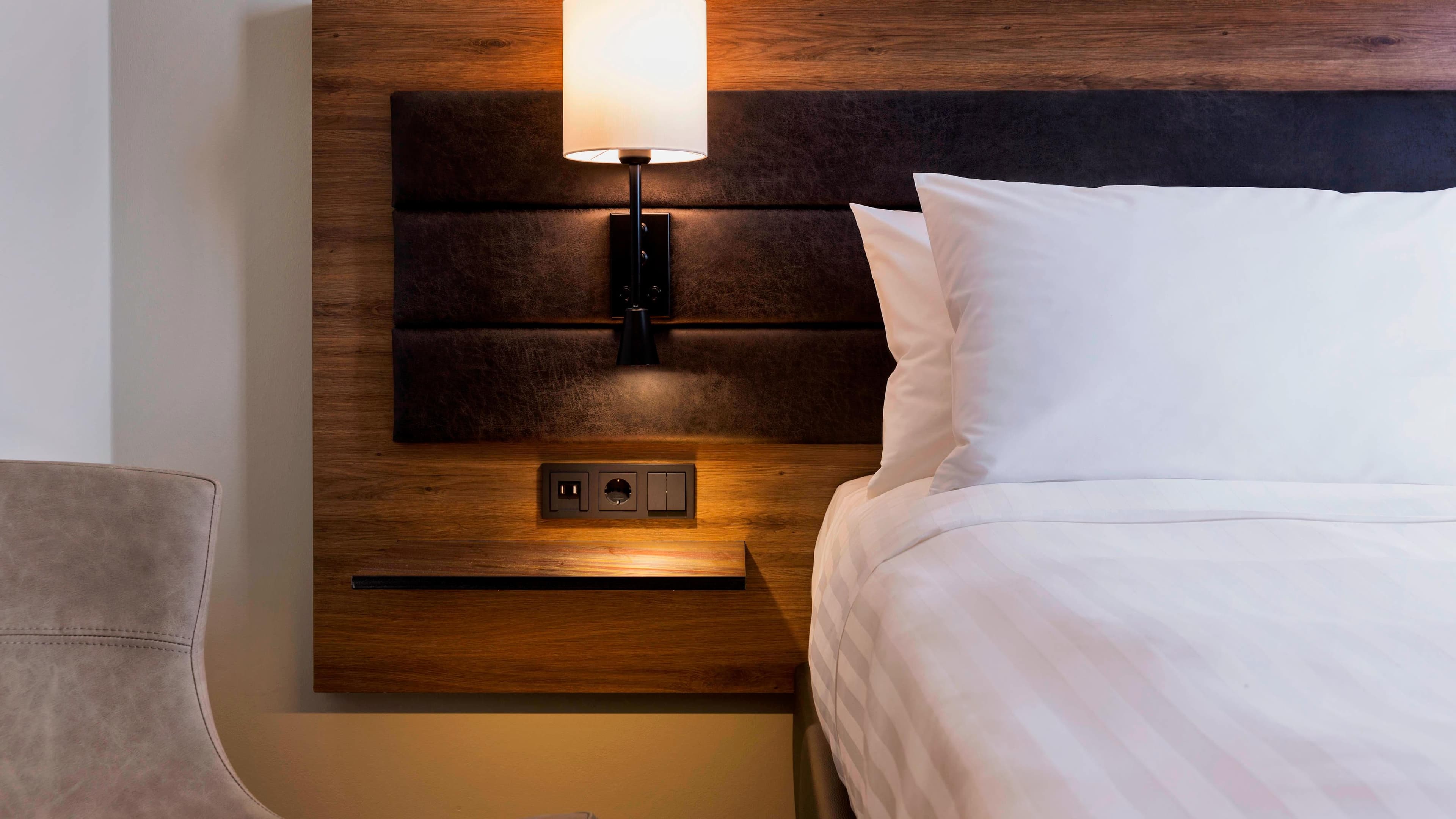 Moxy Sleeper Twin - Image 3