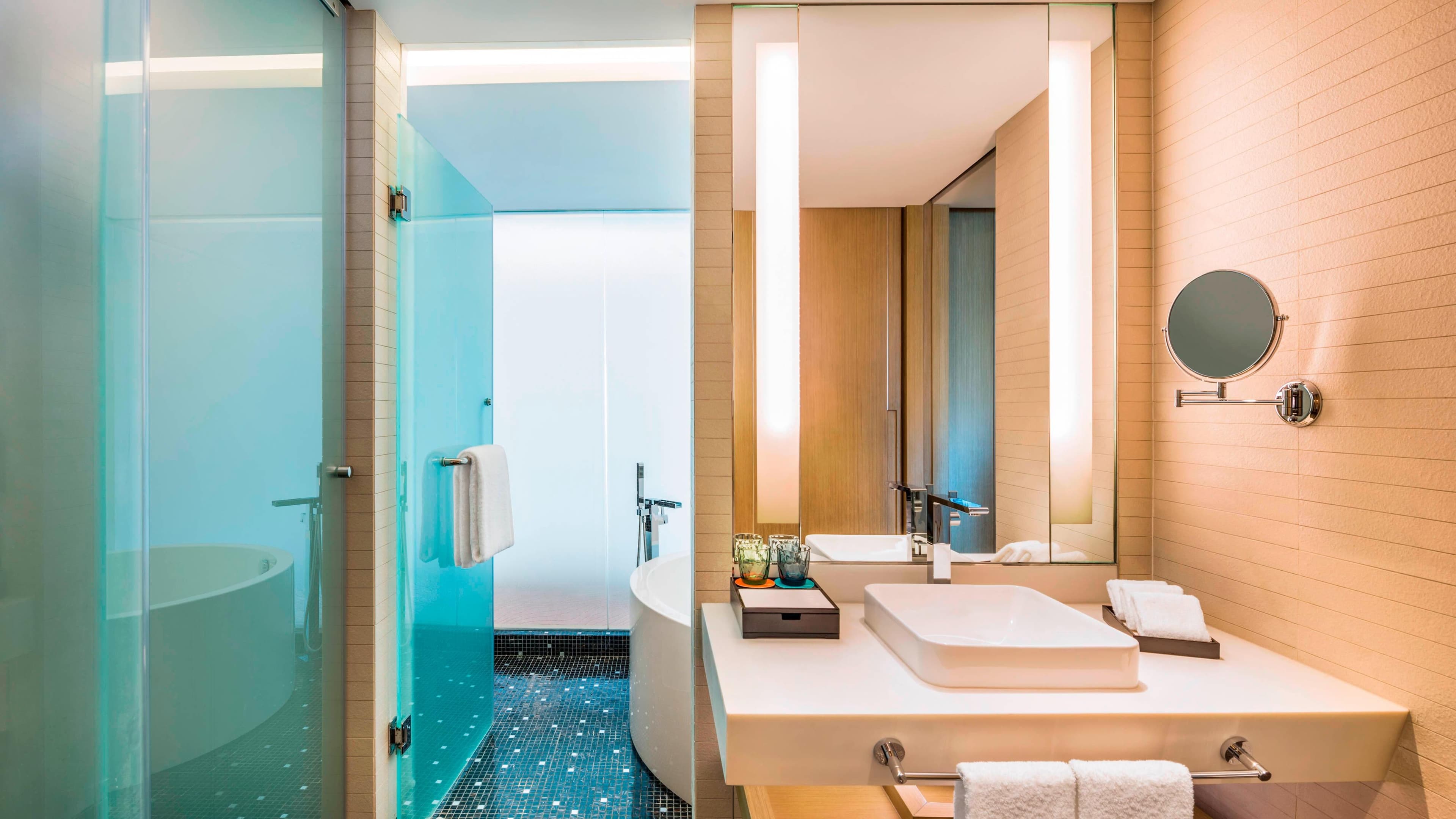 Double Beds Guestroom - Image 1