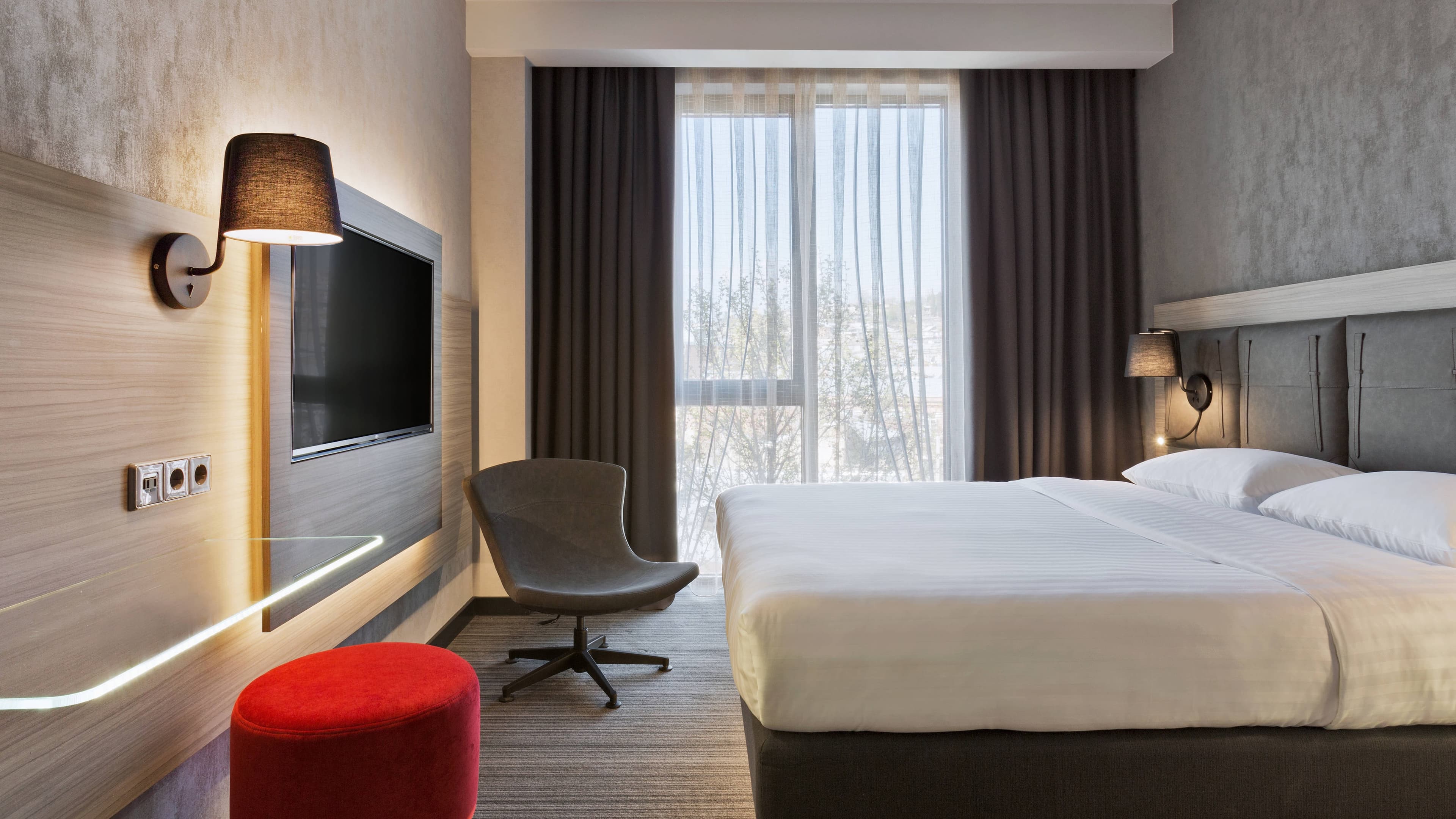 Moxy Sleeper - Image 2