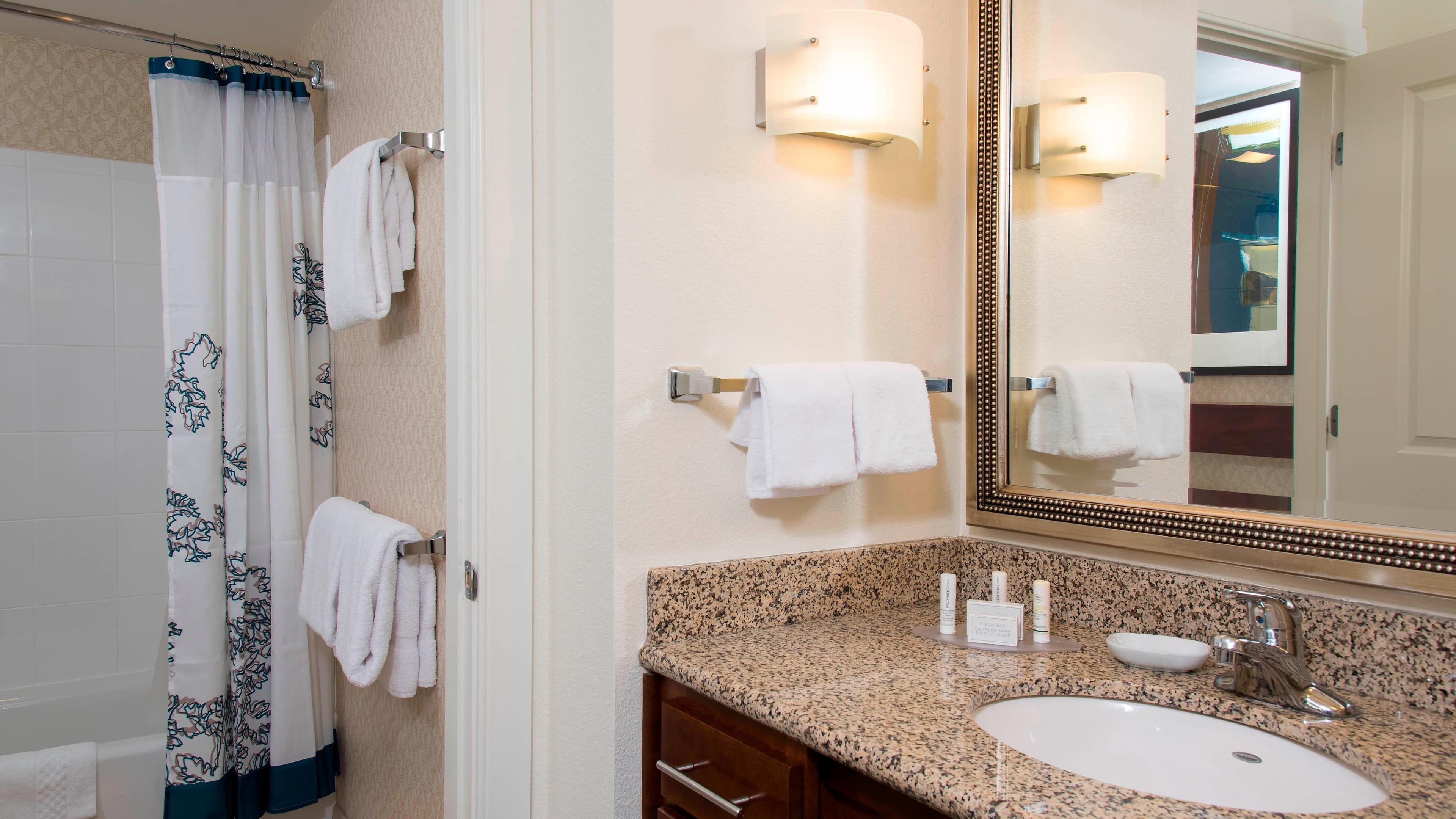 1 Bedroom Suite - Image 6