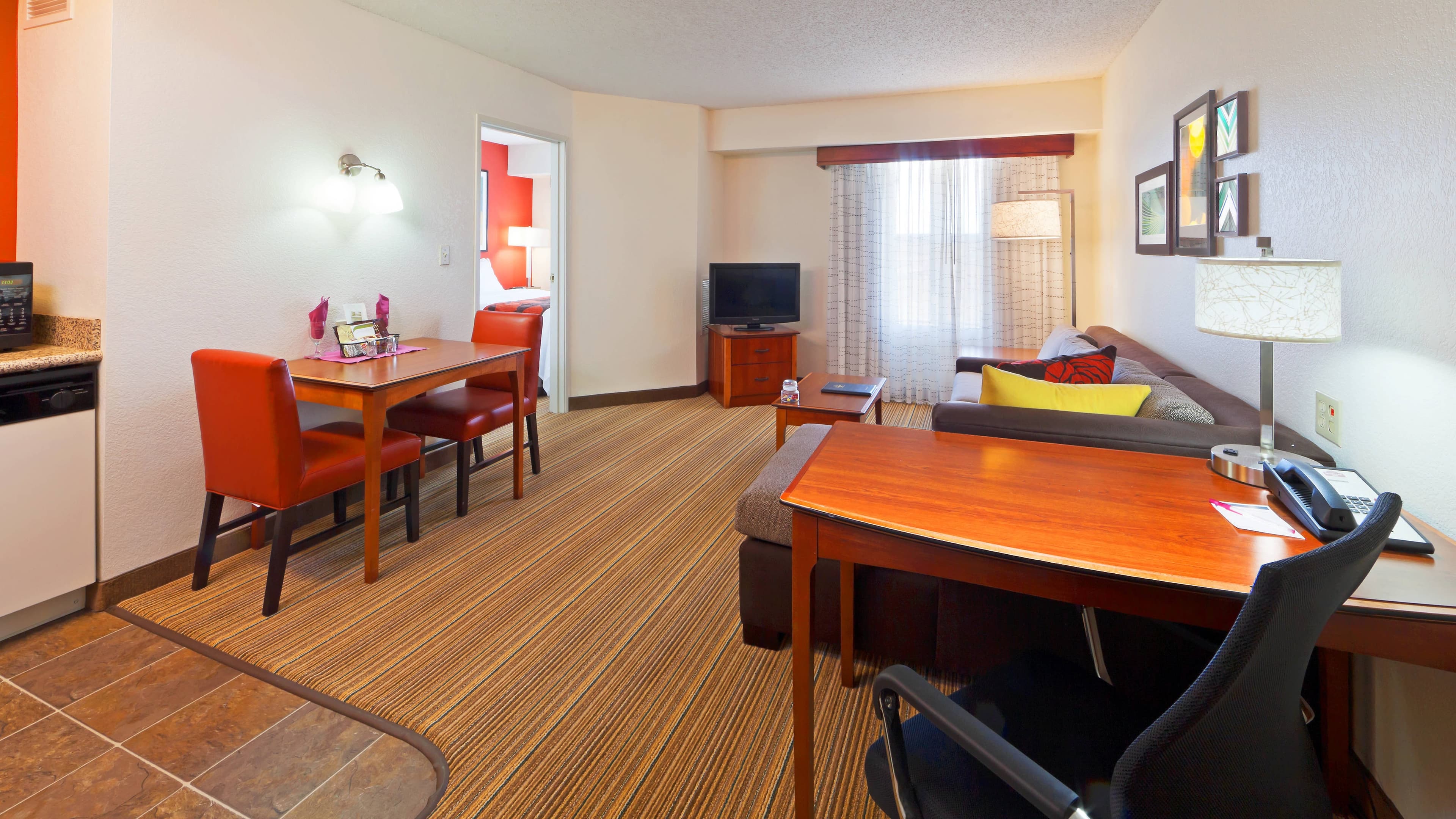 1 Bedroom Suite - Image 7