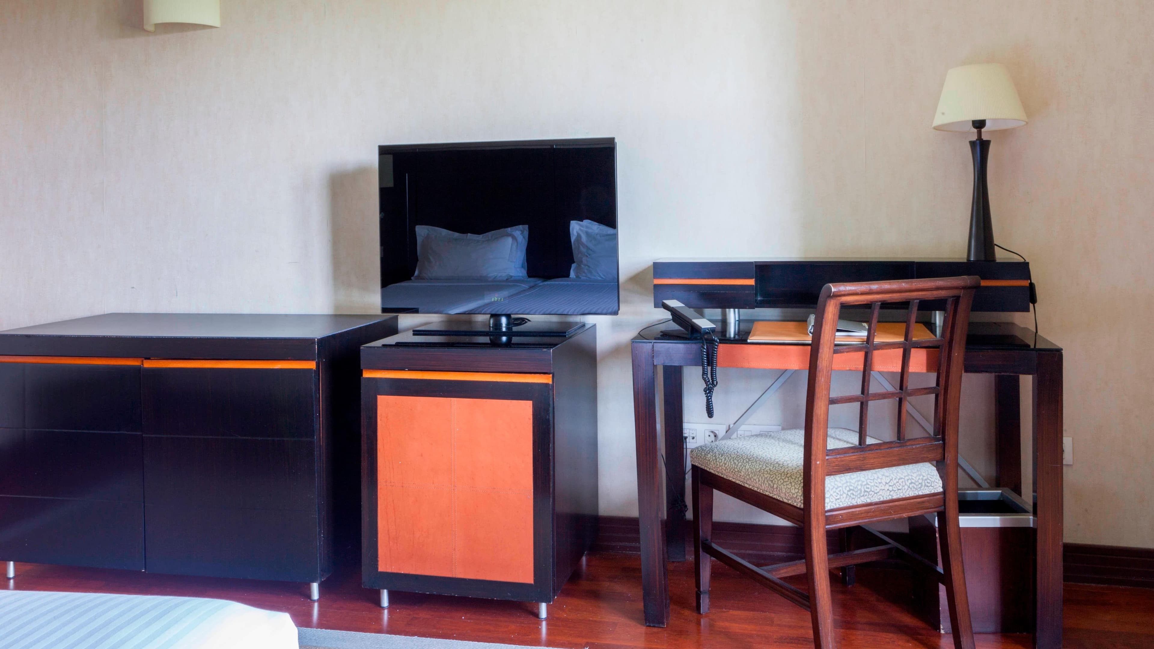 Standard Twin - Image 4