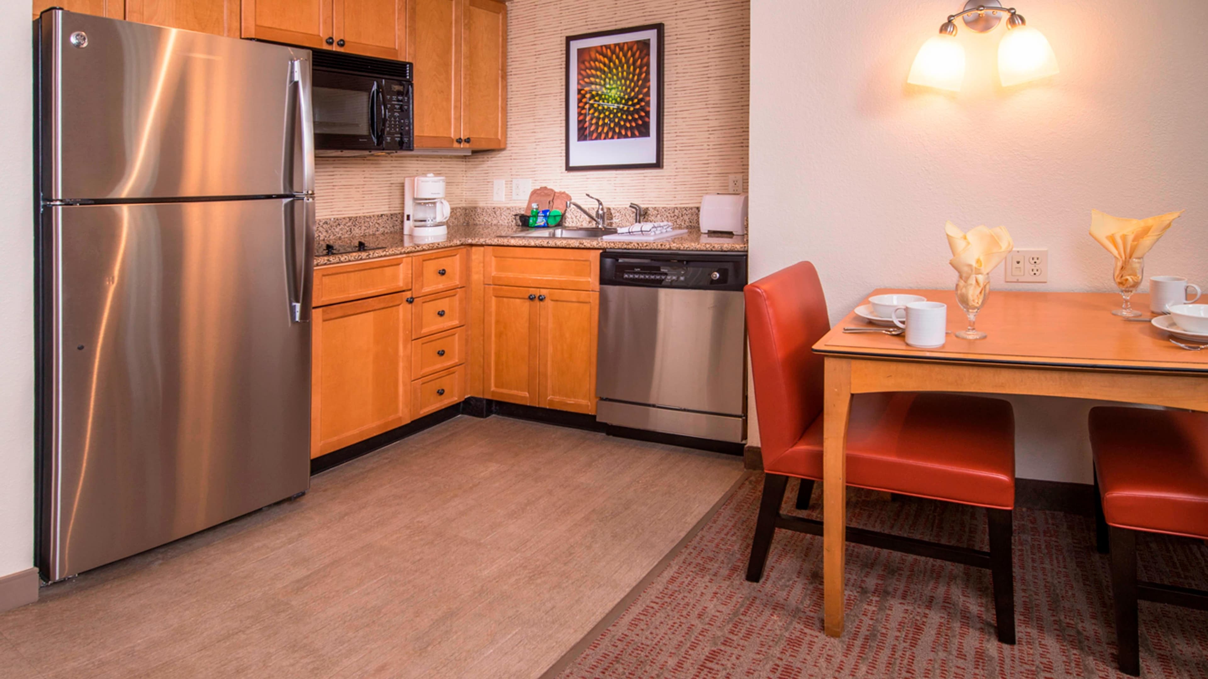 1 Bedroom Suite - Image 3