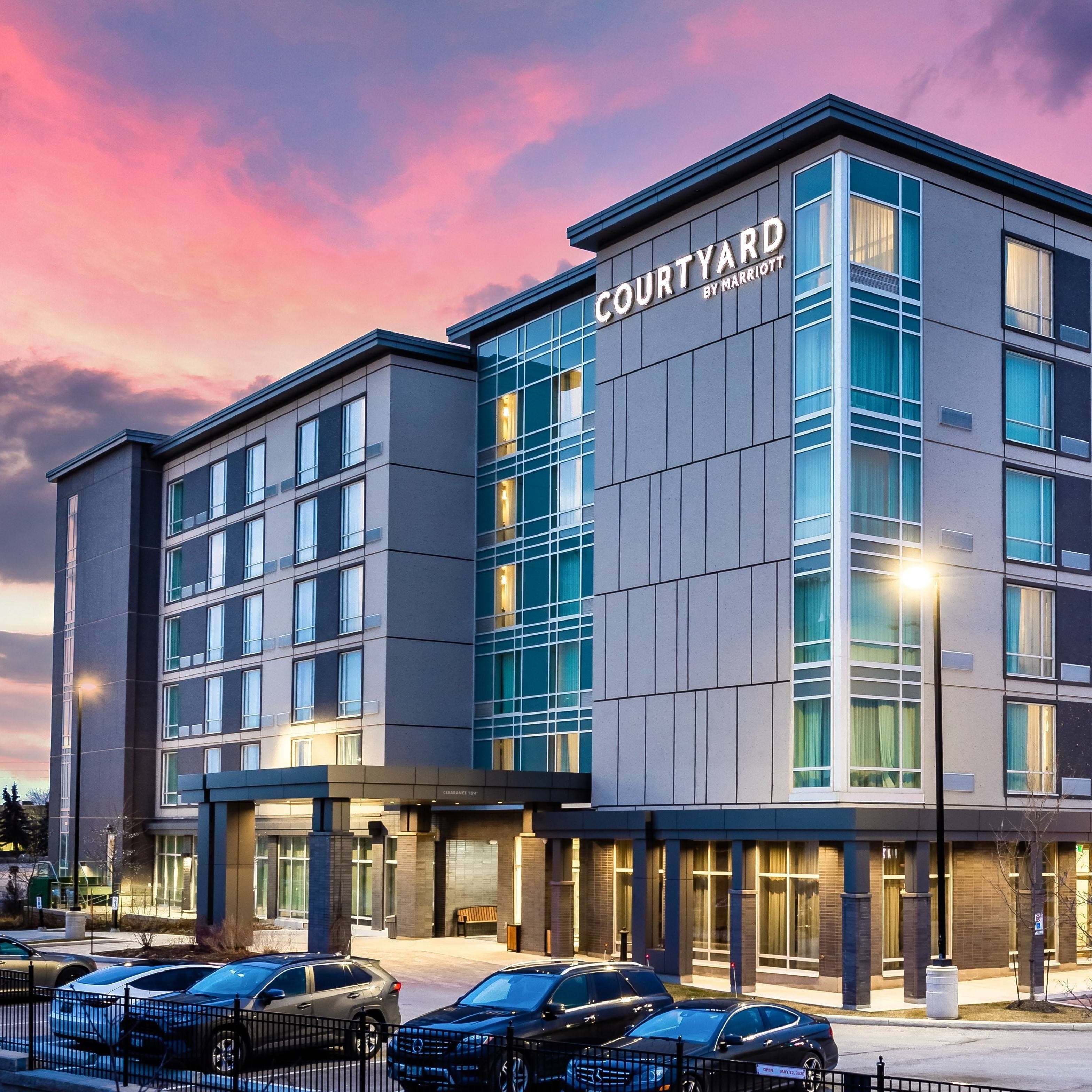 Courtyard Burlington