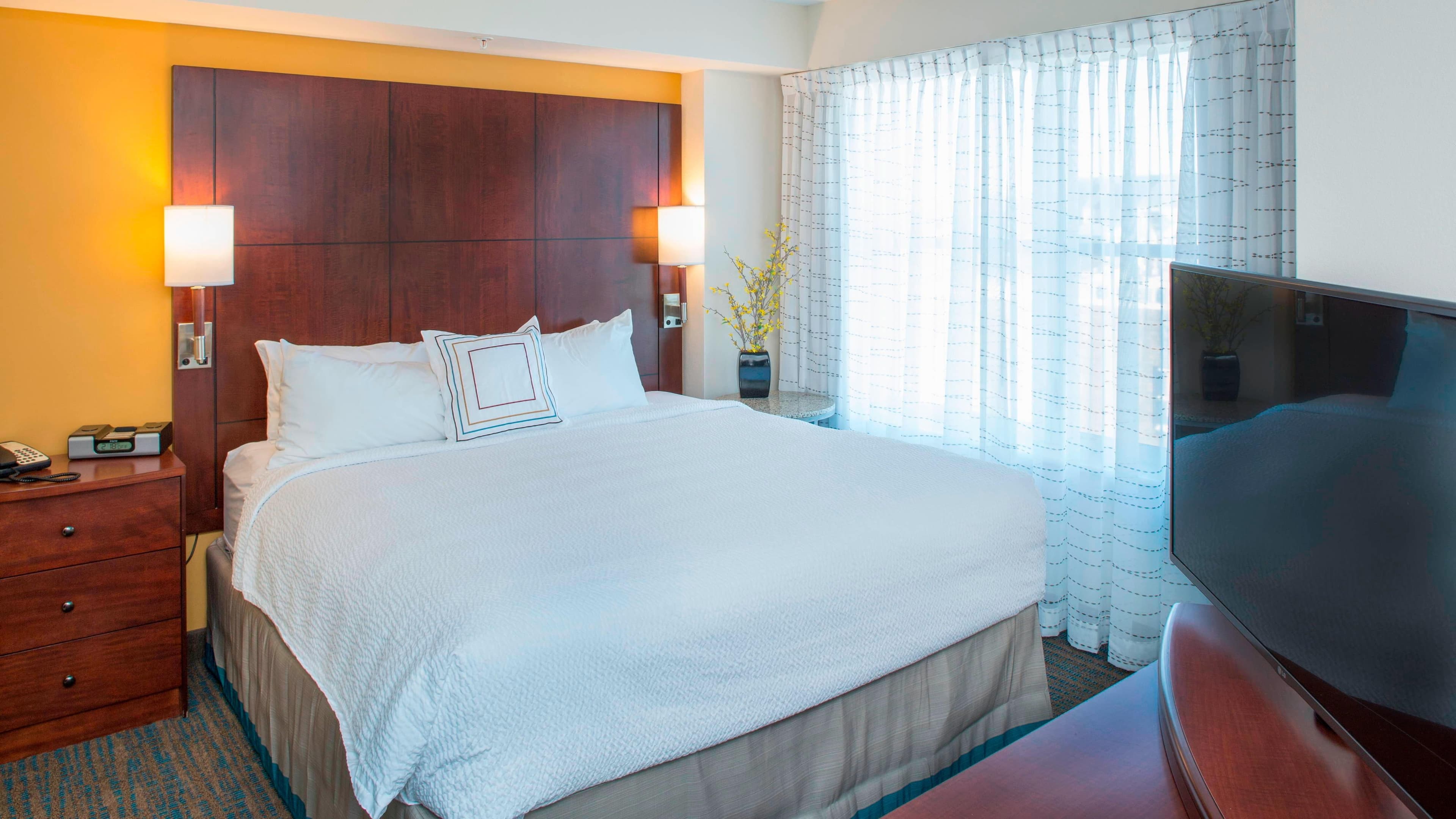 Larger Studio - Image 5