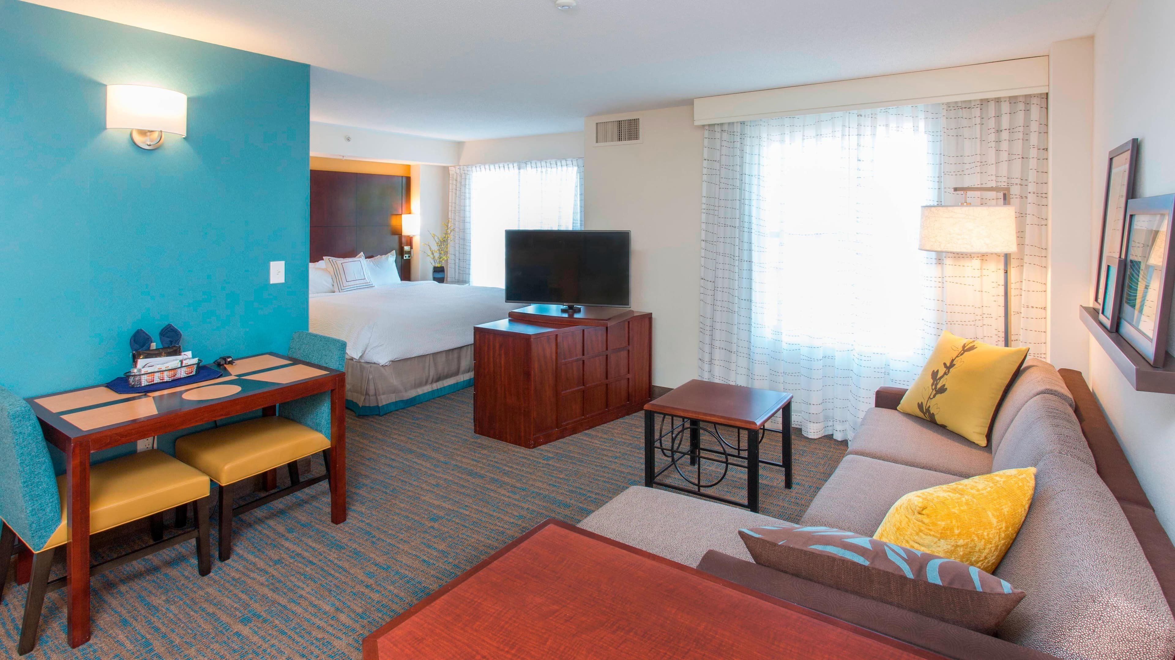 Larger Studio - Image 3