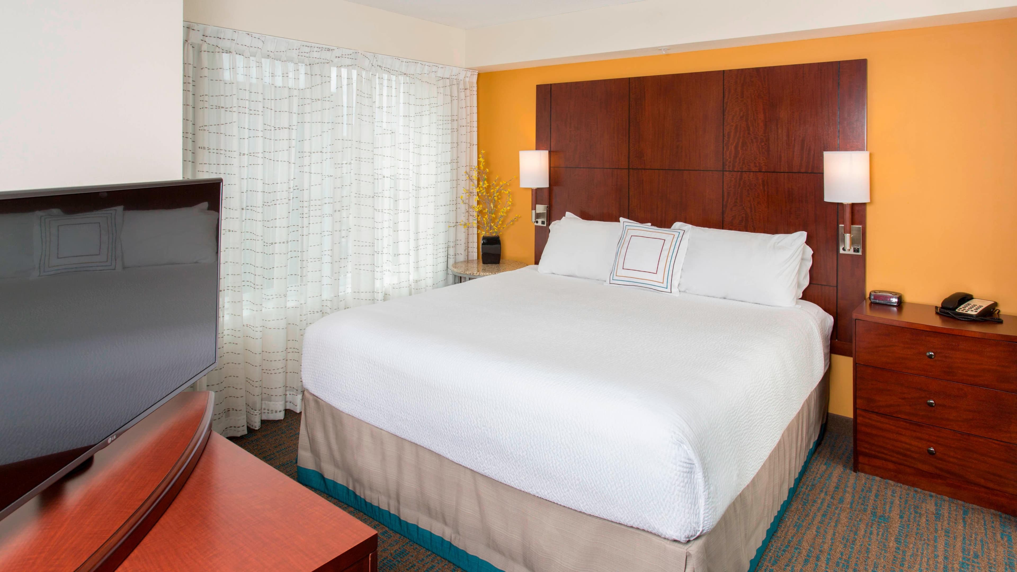 Larger Studio - Image 1