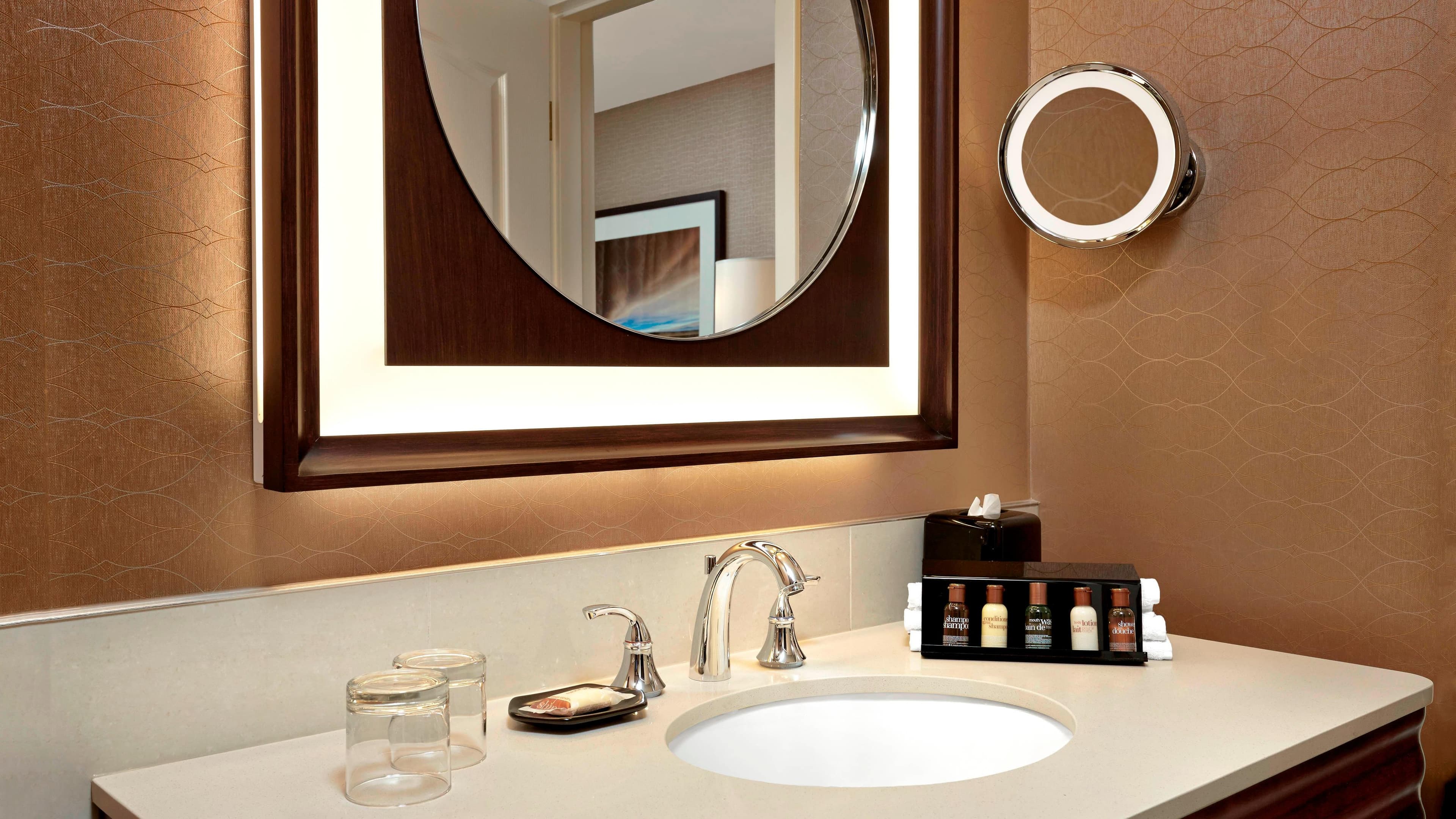 1 Bedroom Suite - Image 4