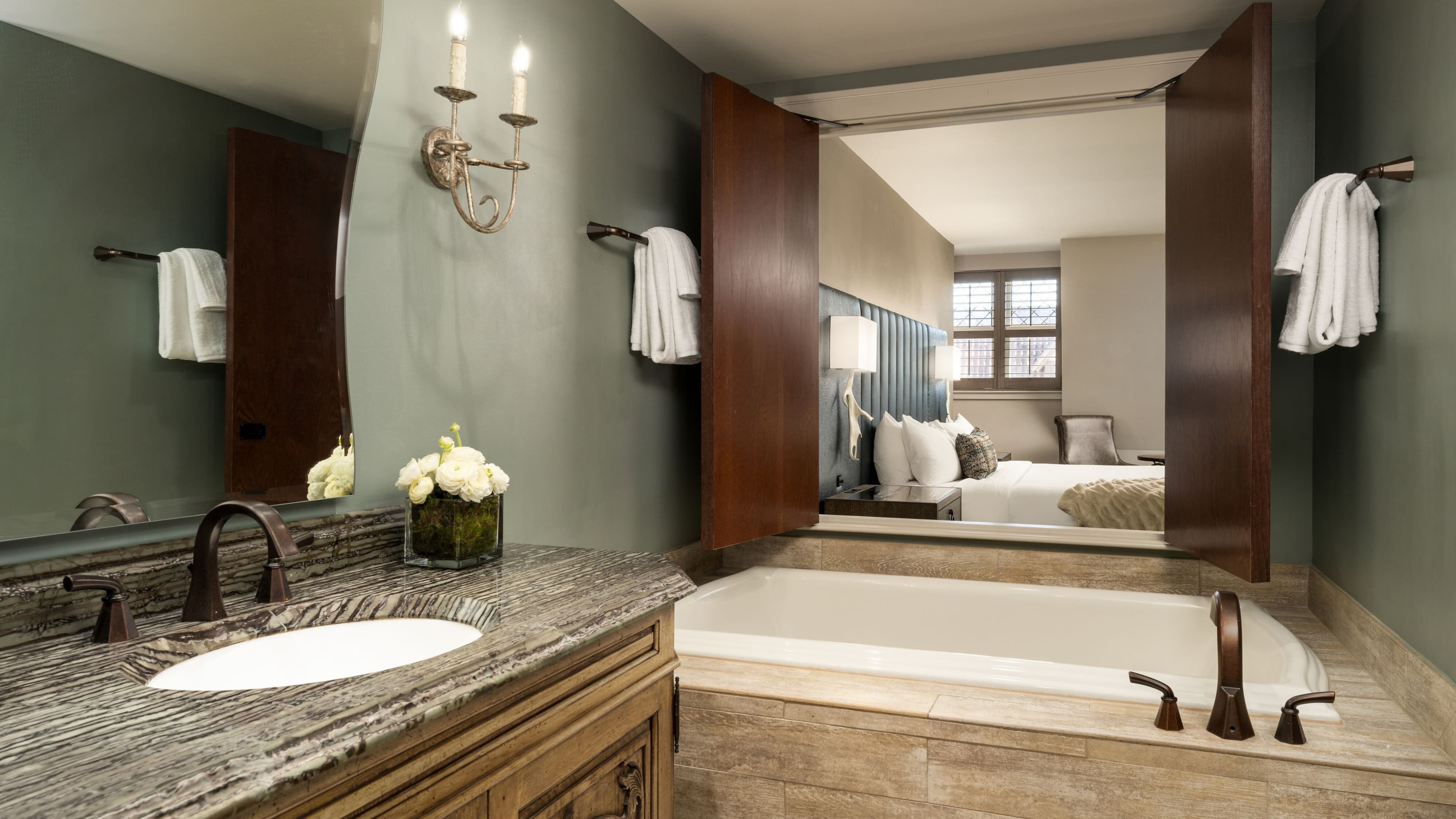 Main Building - Image 12