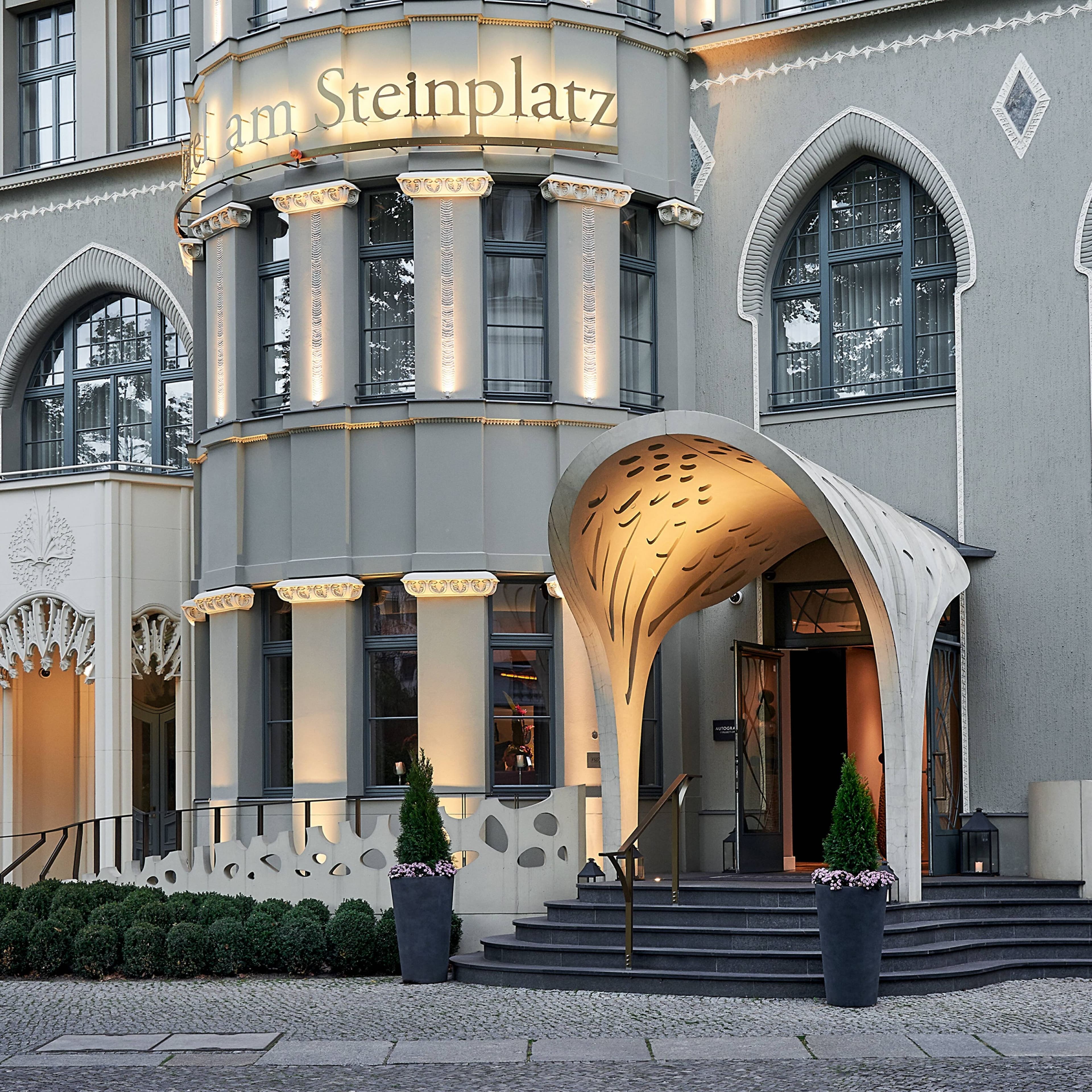 Roomers Berlin Steinplatz, Autograph Collection