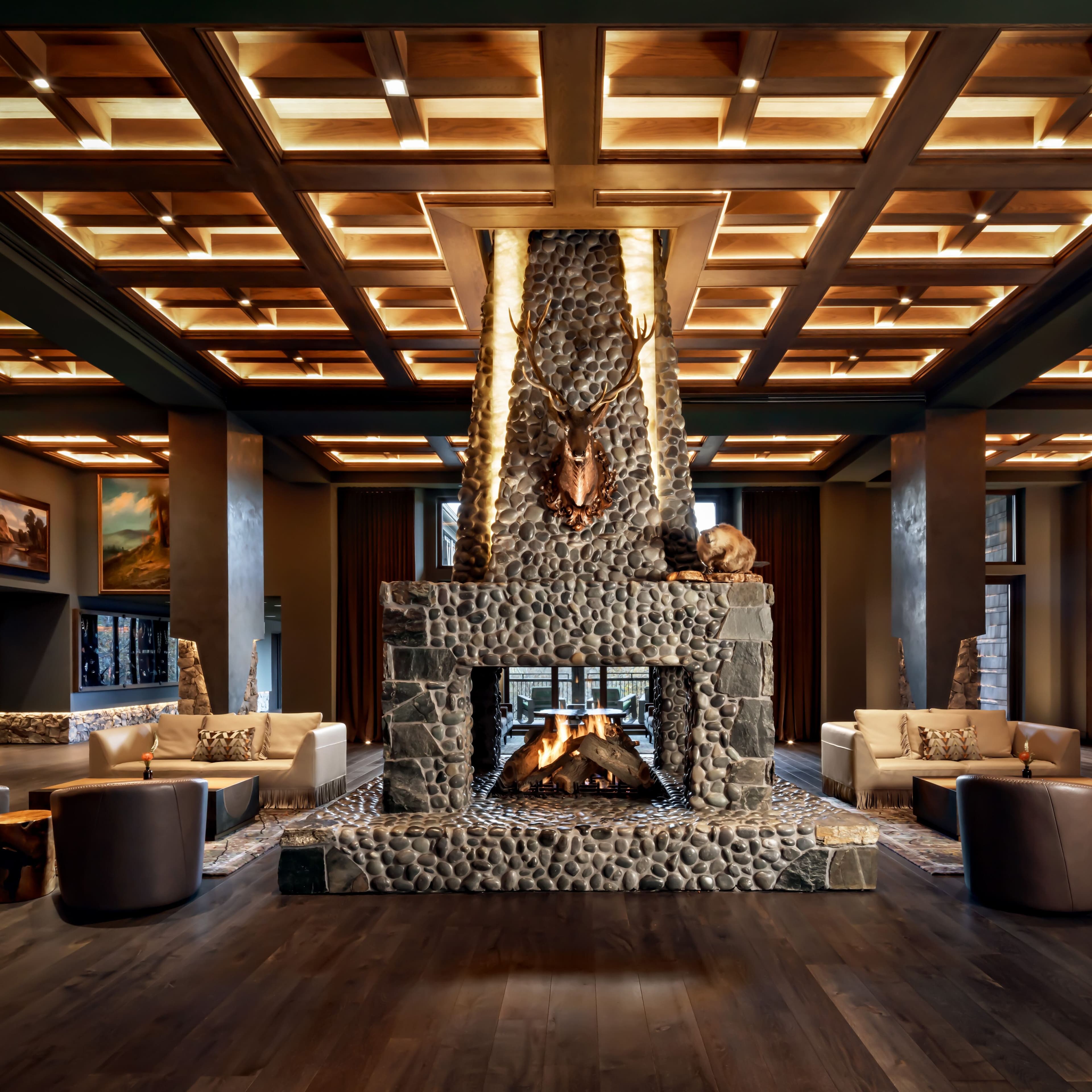 Grand Bohemian Lodge Greenville, Autograph Collection