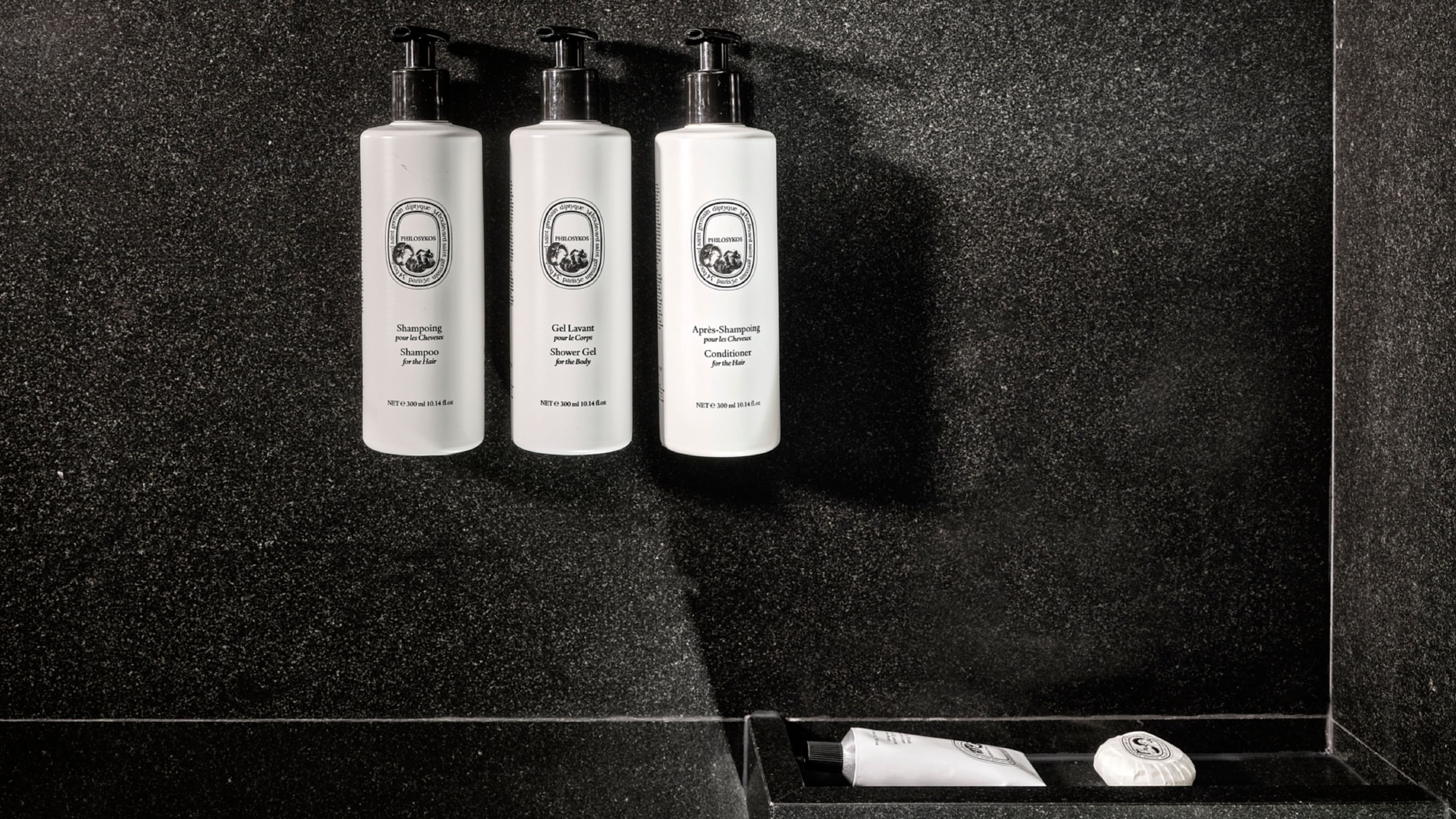 Shophouse Room - Image 4