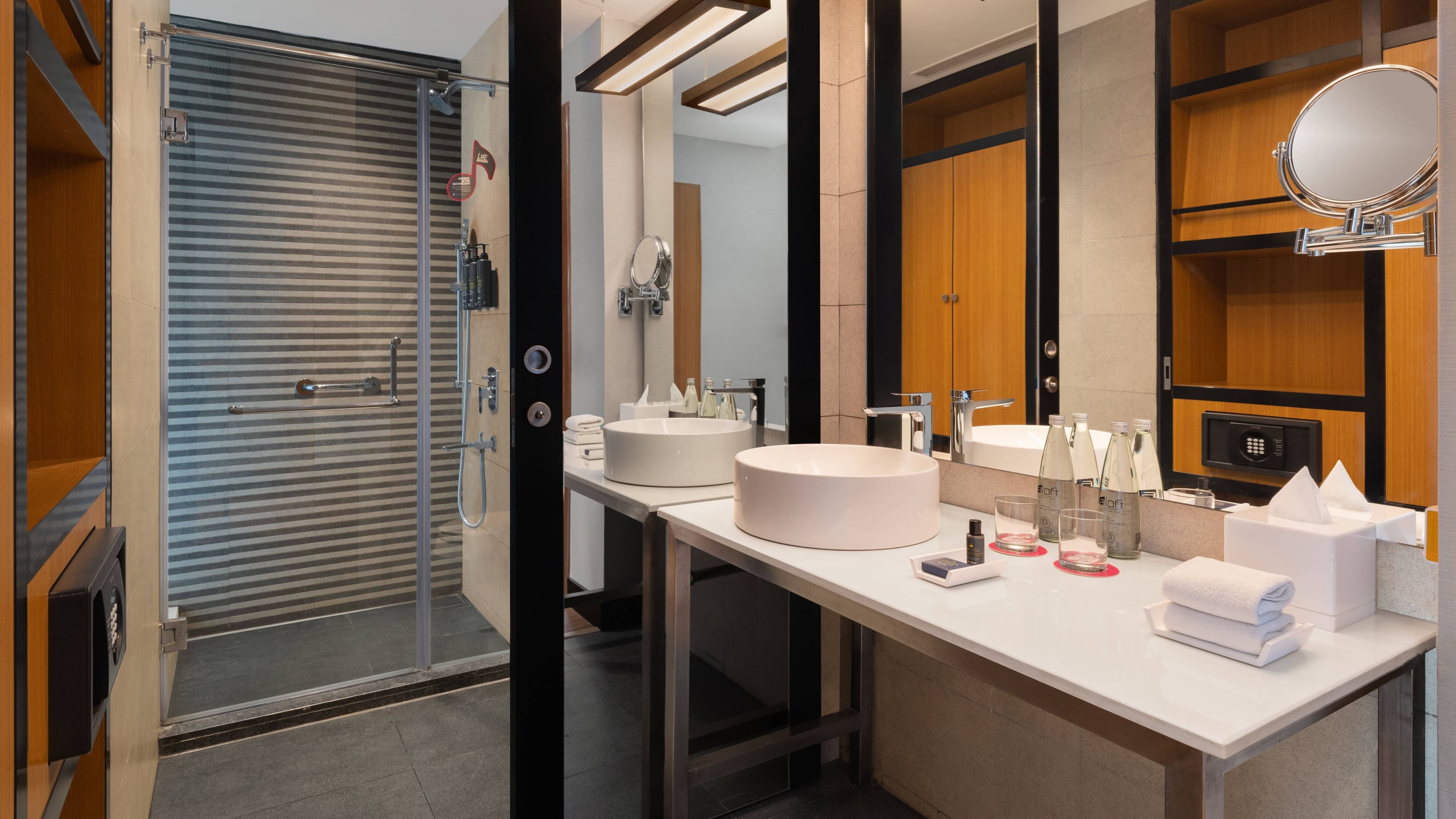 2 Twin Bed - Image 2