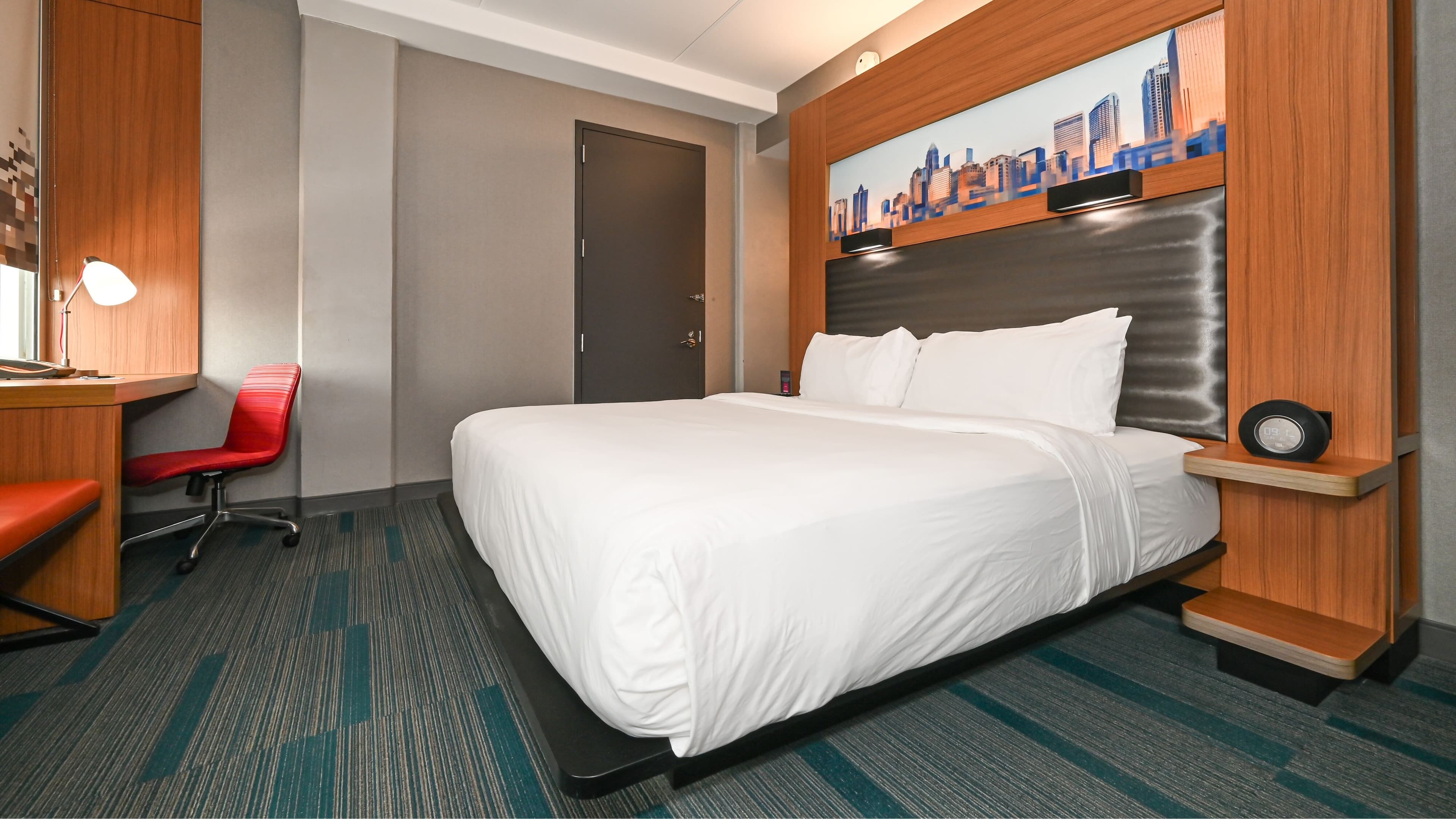 King Guest Room - Image 1