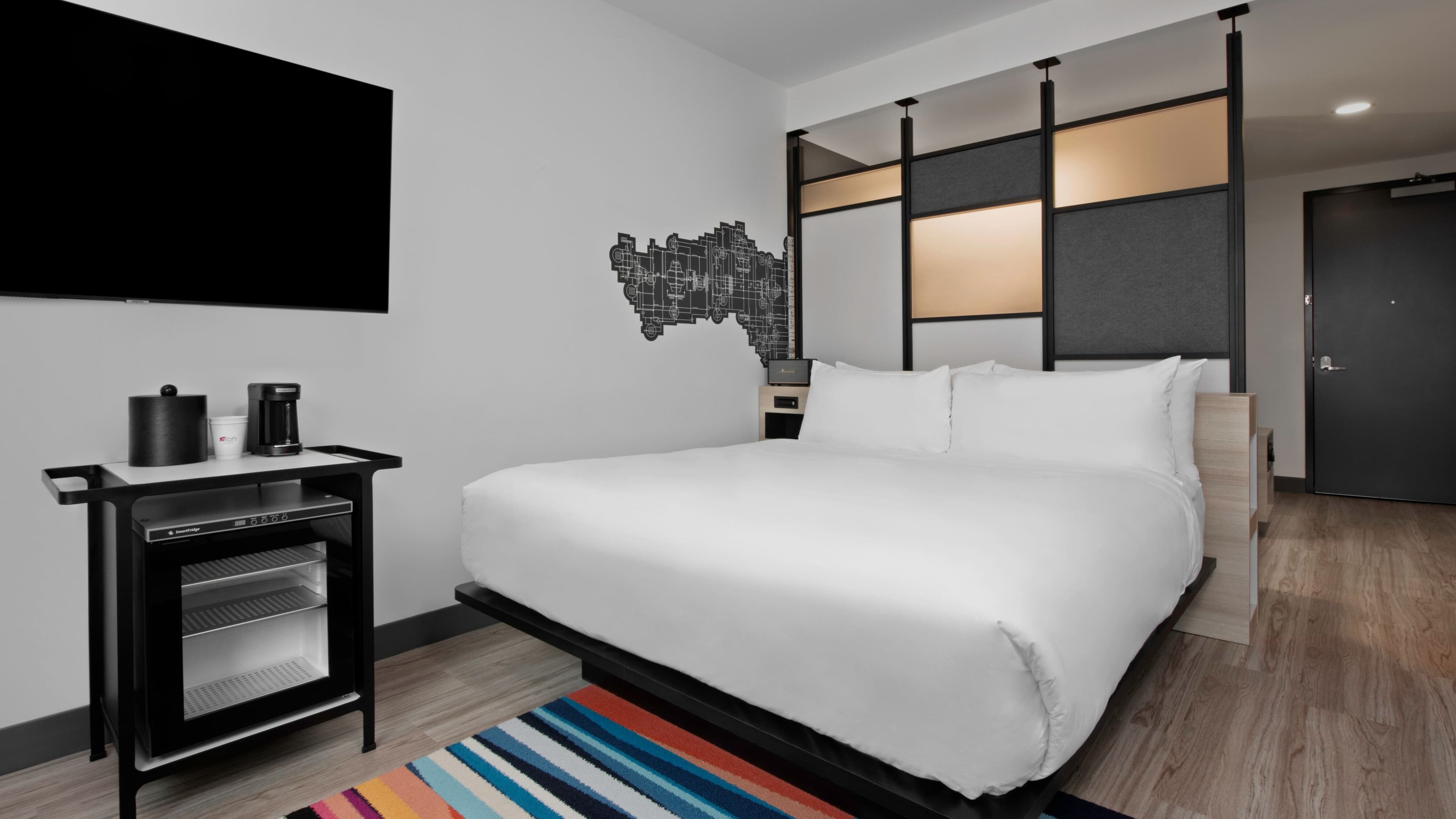 King Guest Room - Image 1