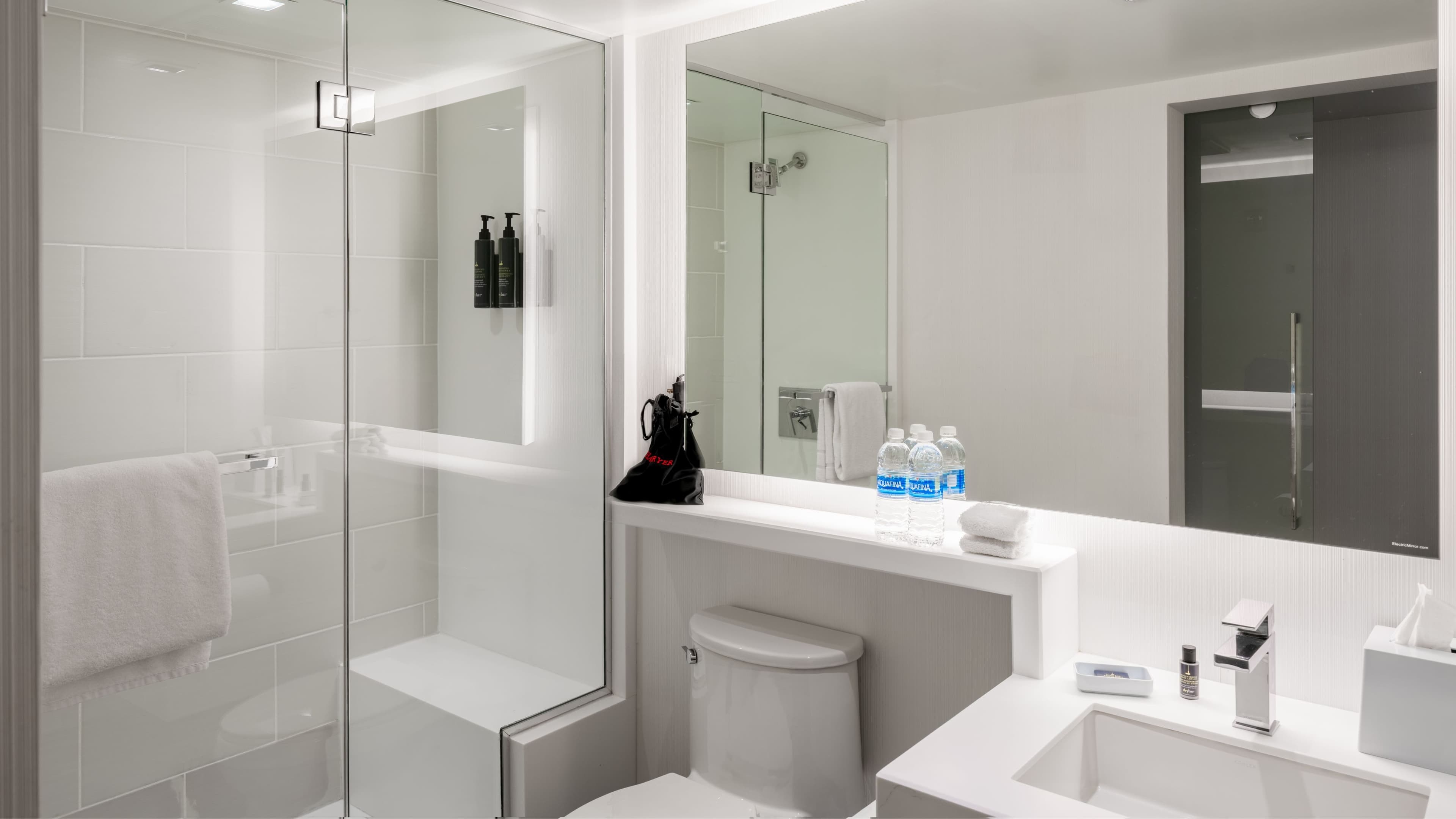 Aloft Guest Room - Image 4