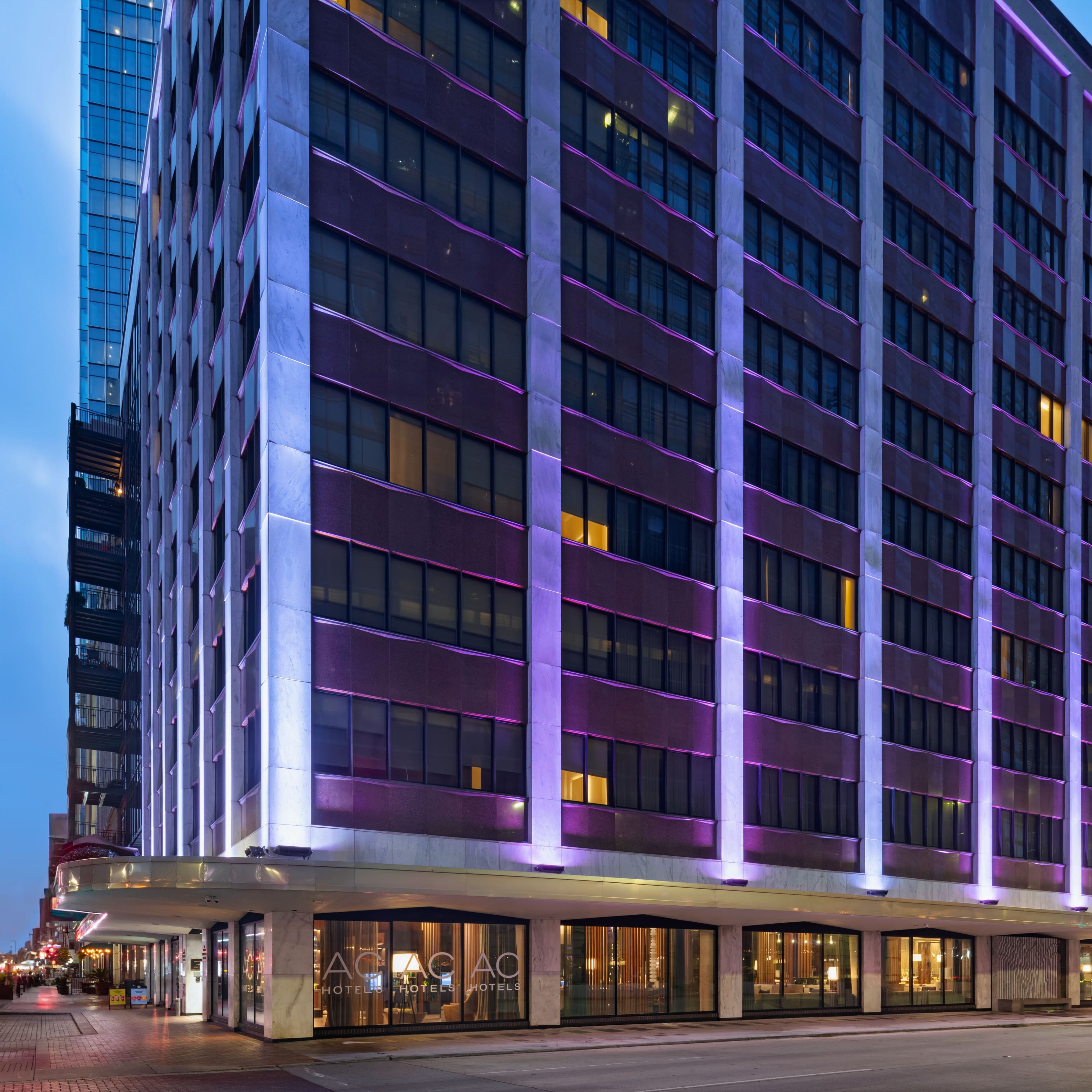 AC Hotel Houston Downtown