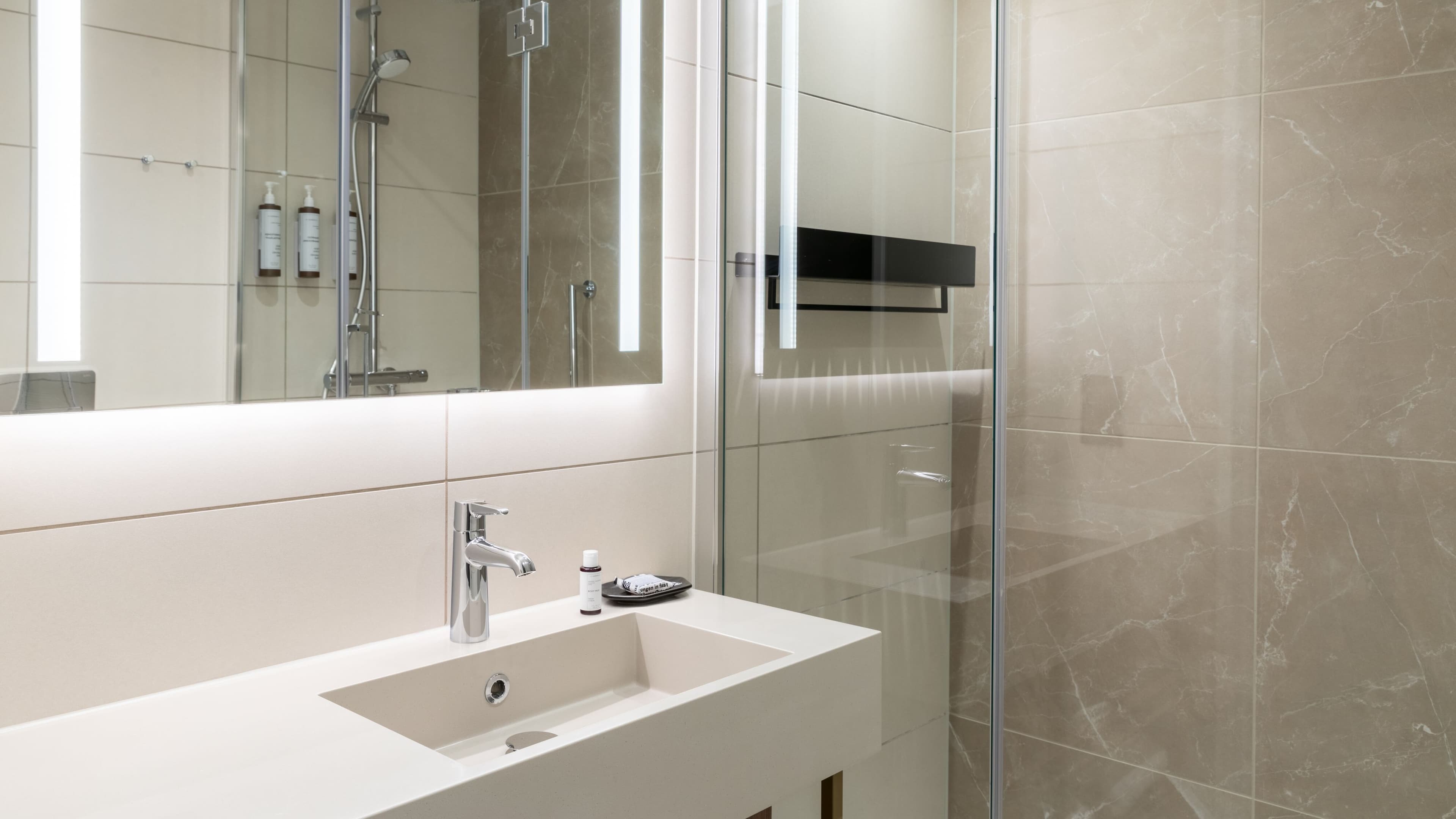 Standard Twin - Image 4