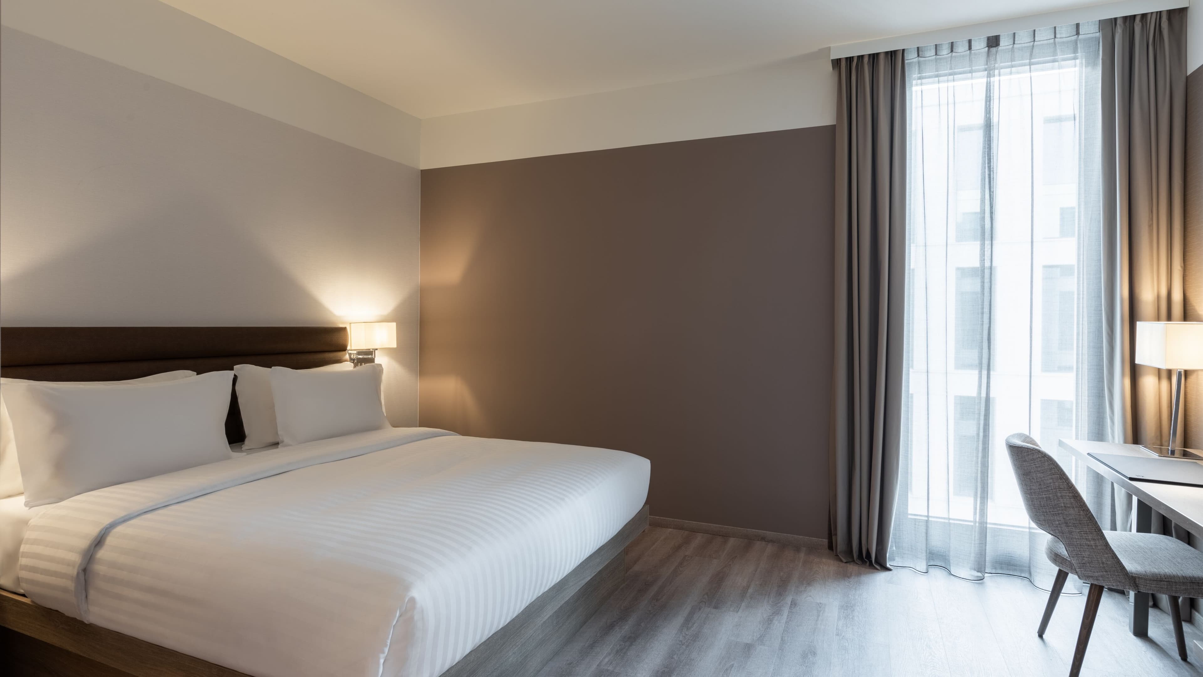 Guest Room - Image 1