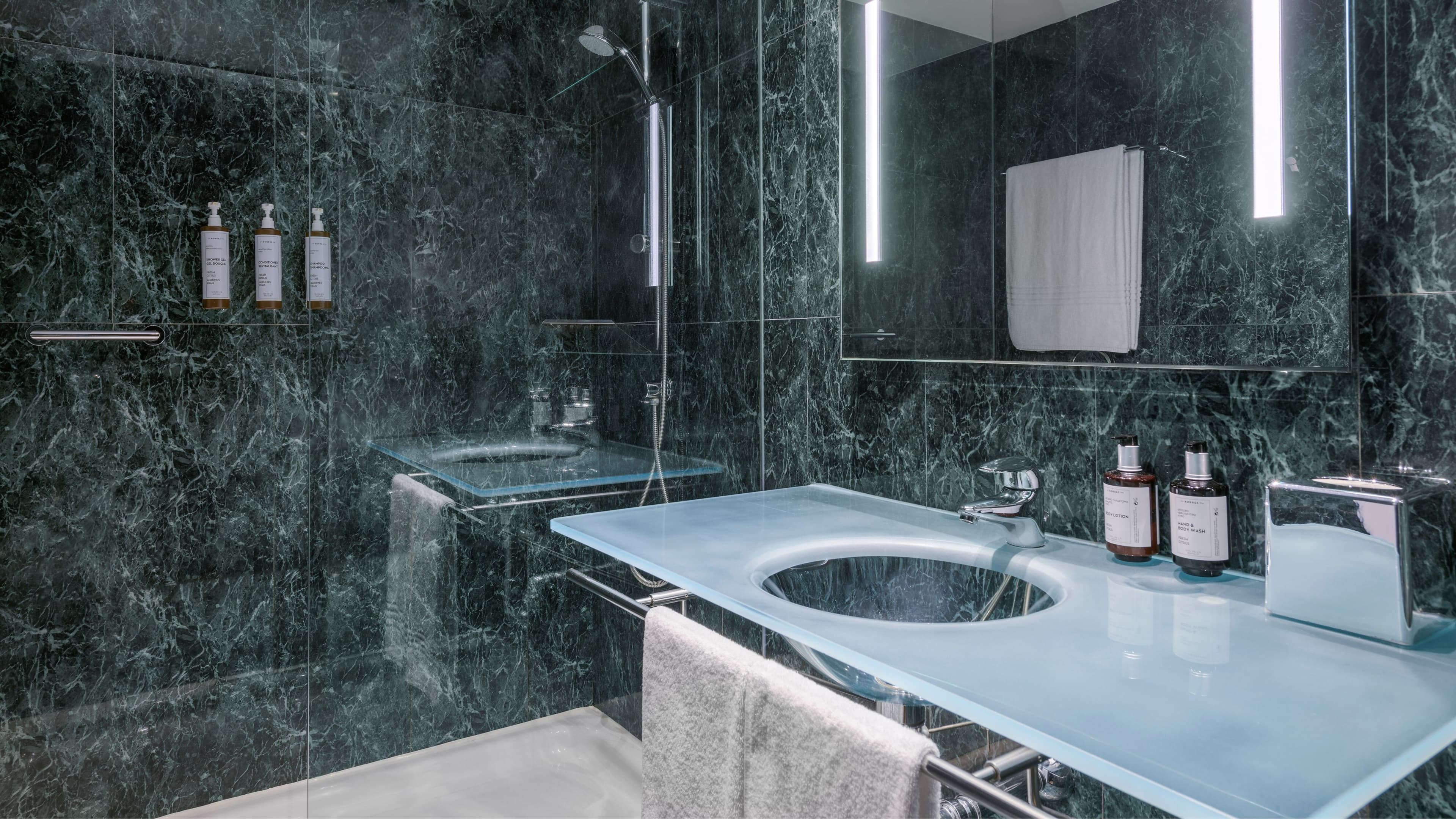 Standard Queen - Image 4