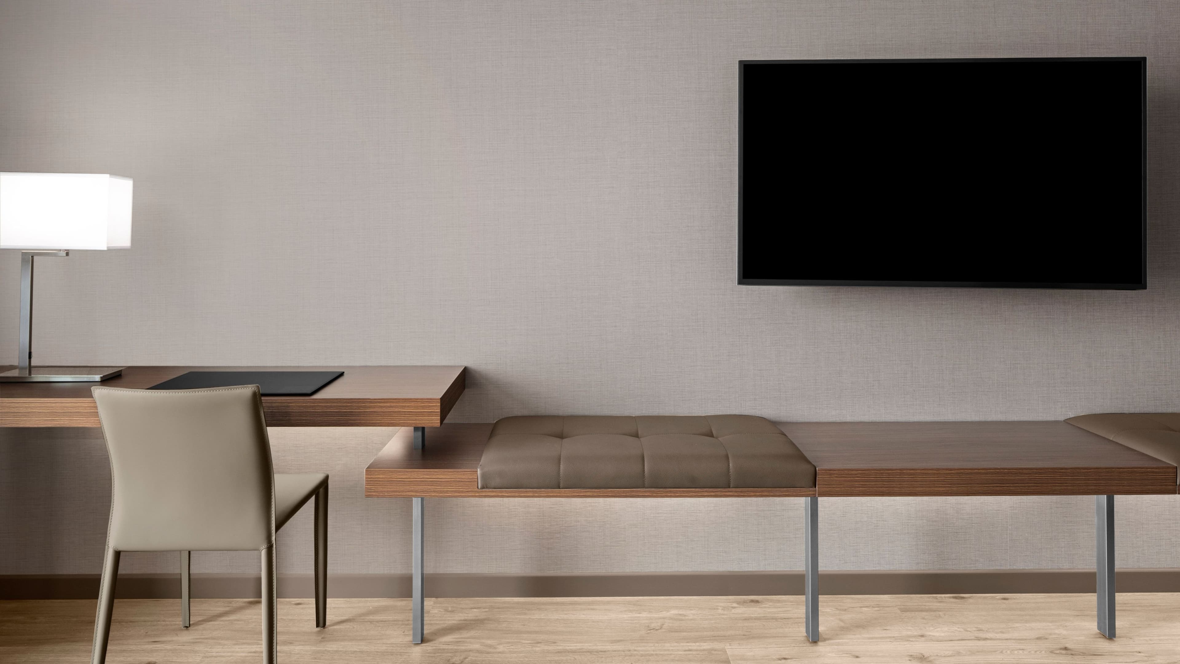 King Guest Room - Image 2