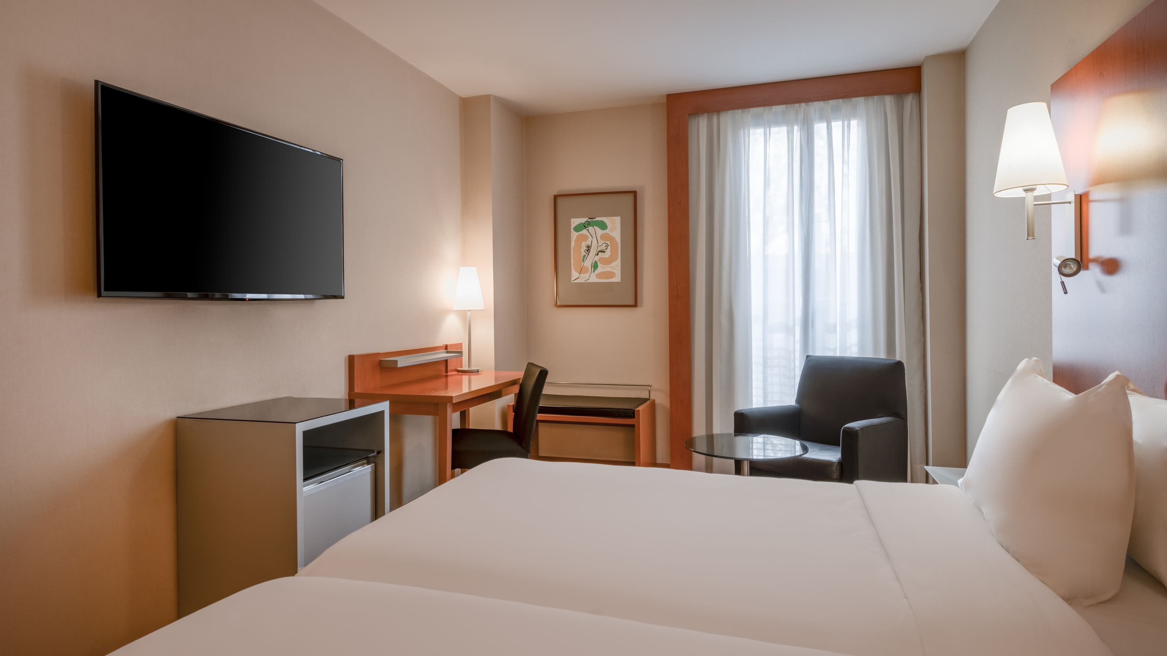 Standard Twin - Image 1