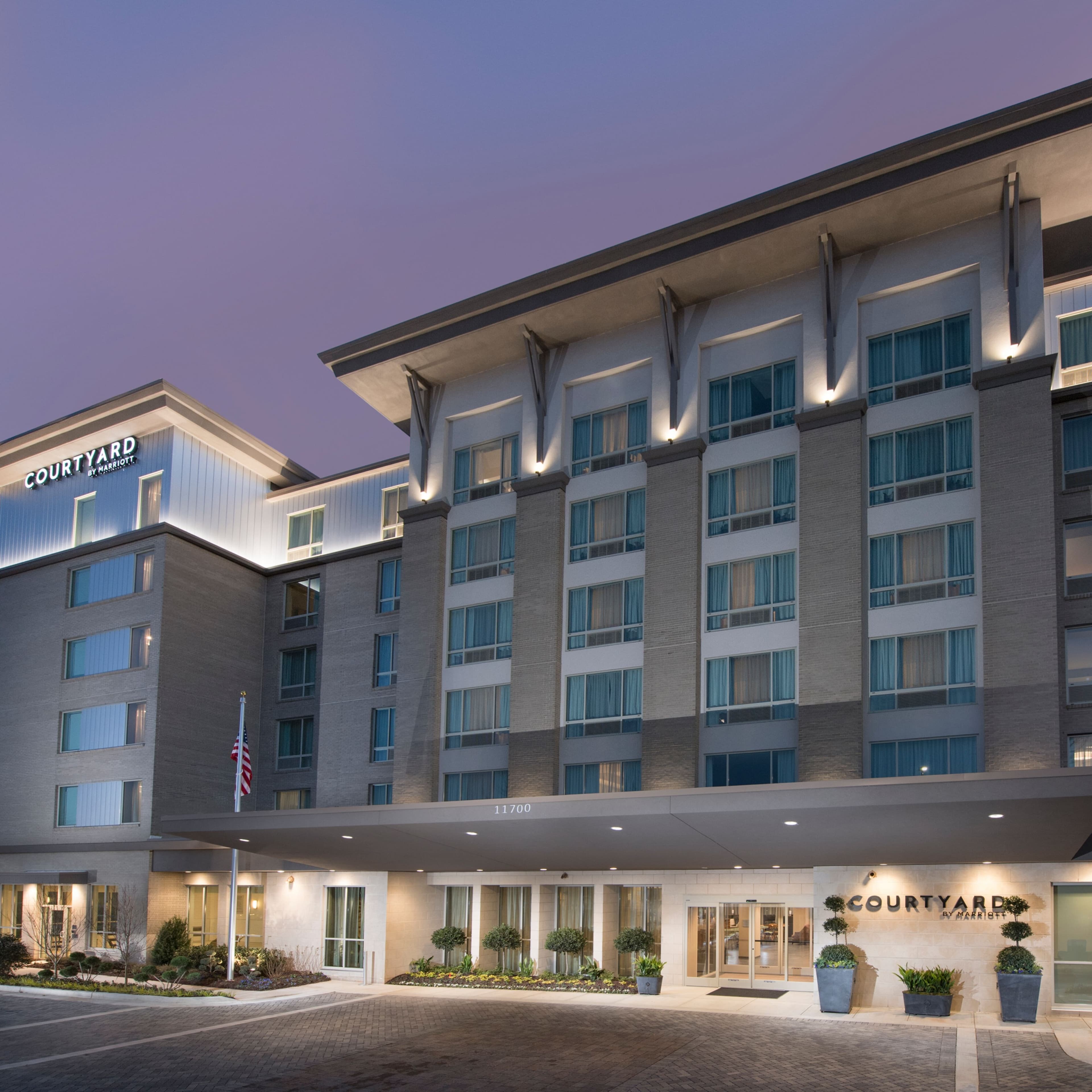 Courtyard Atlanta Alpharetta/Avalon Area