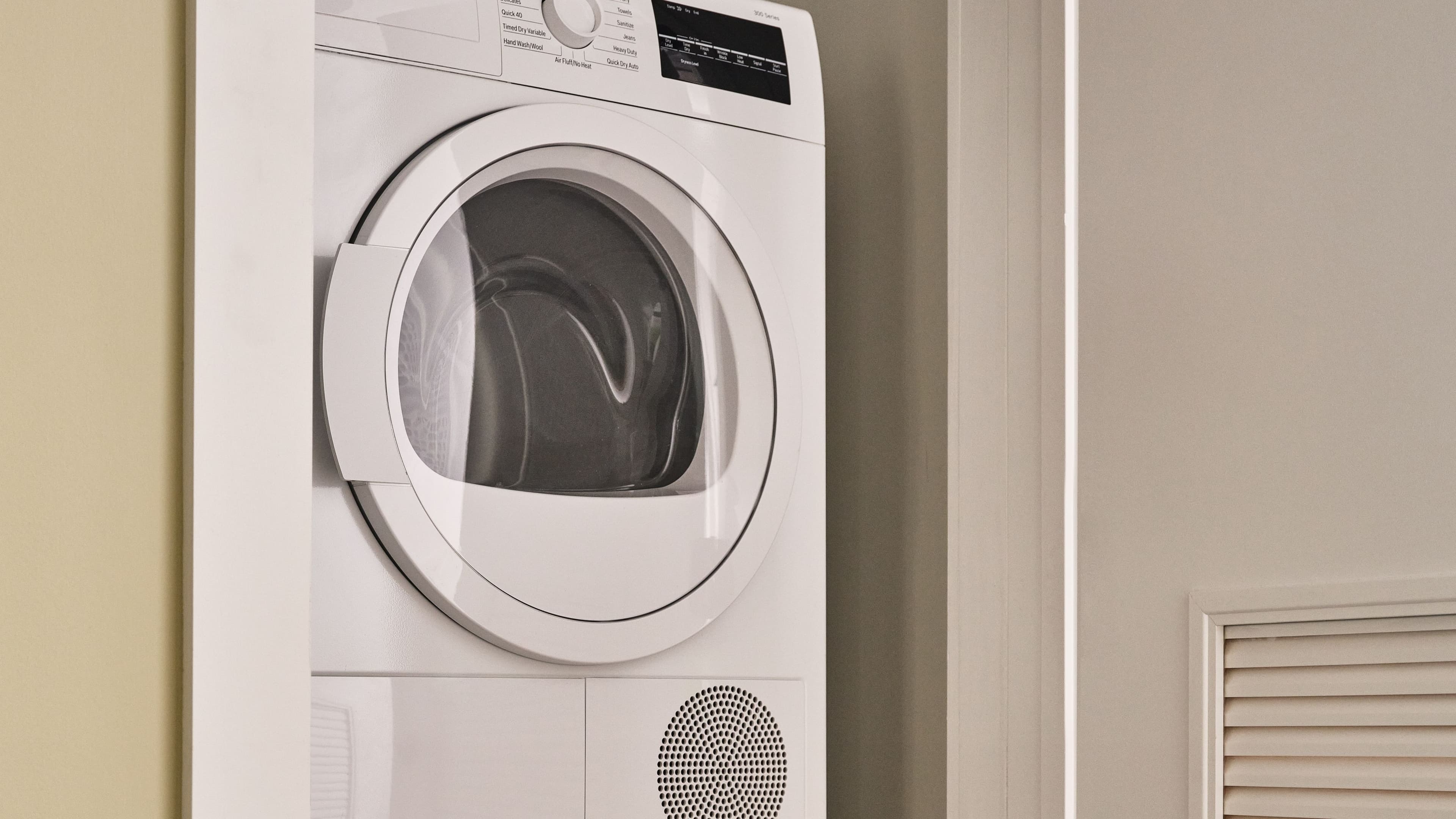 1 Bedroom King - Image 16