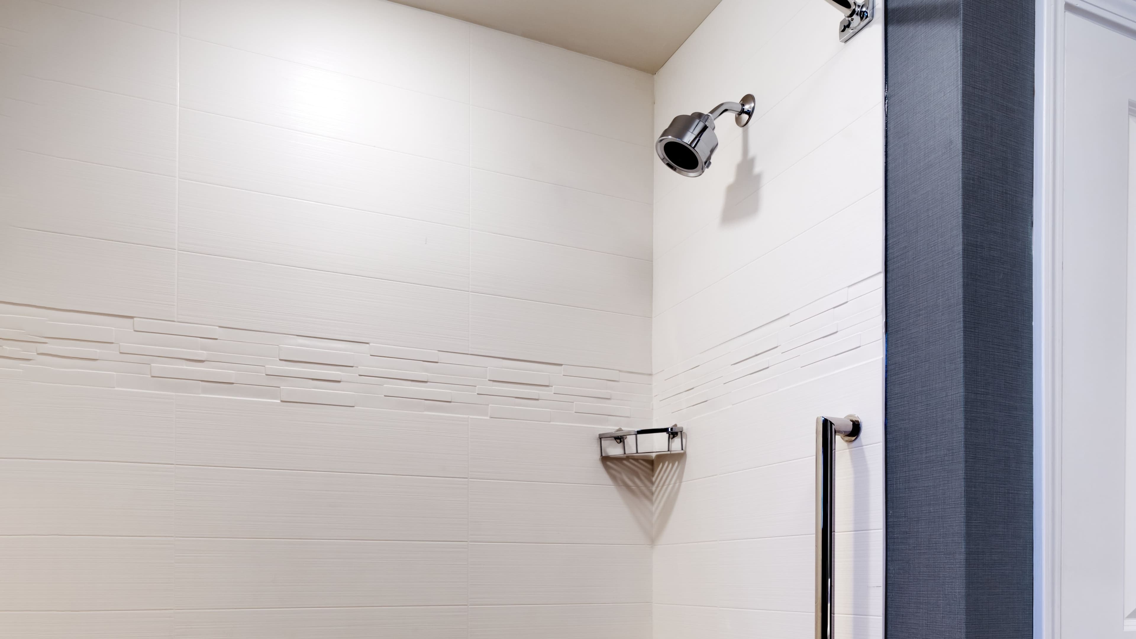 King Suite - Image 5