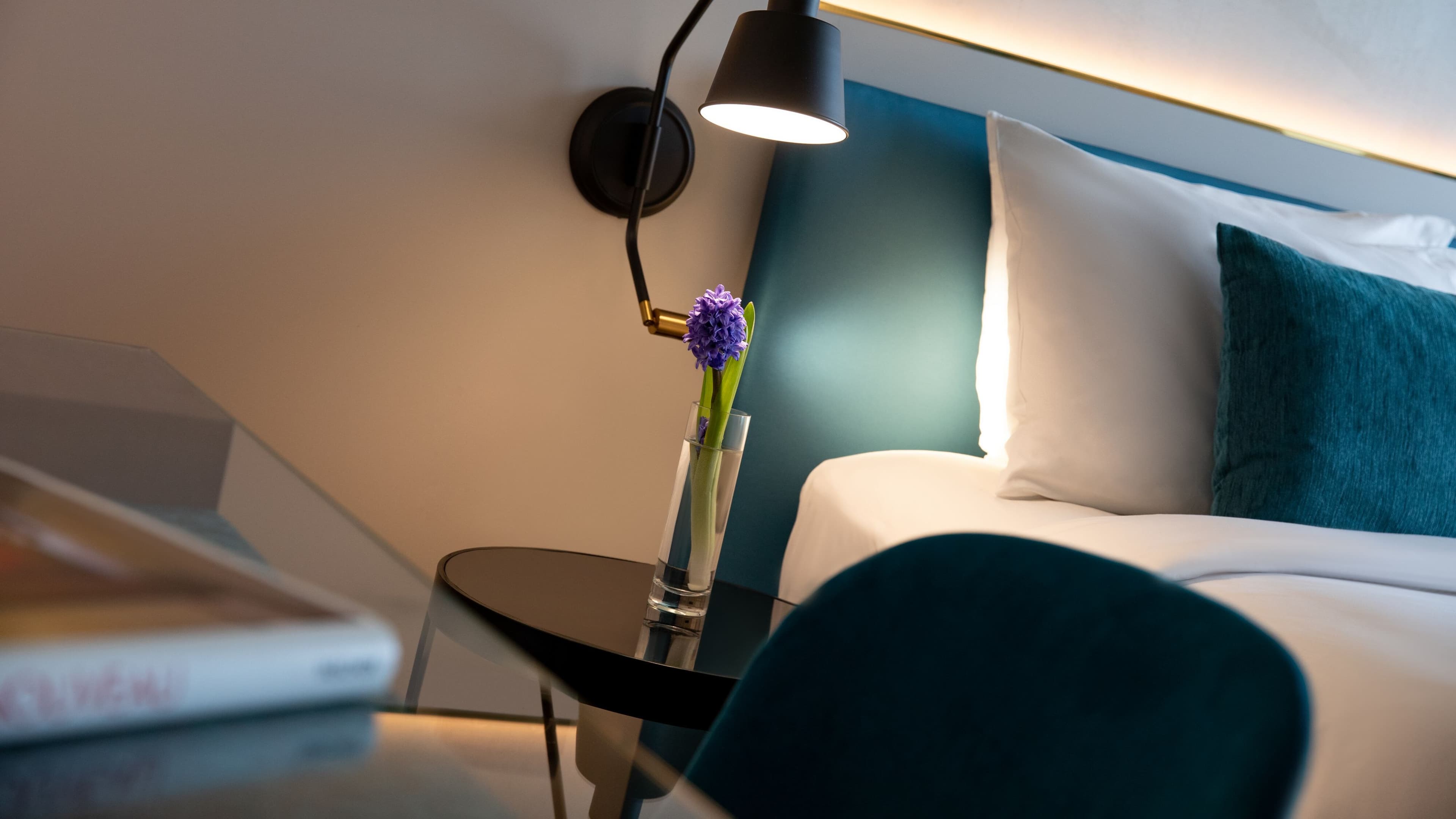 Urban Essential - Image 2