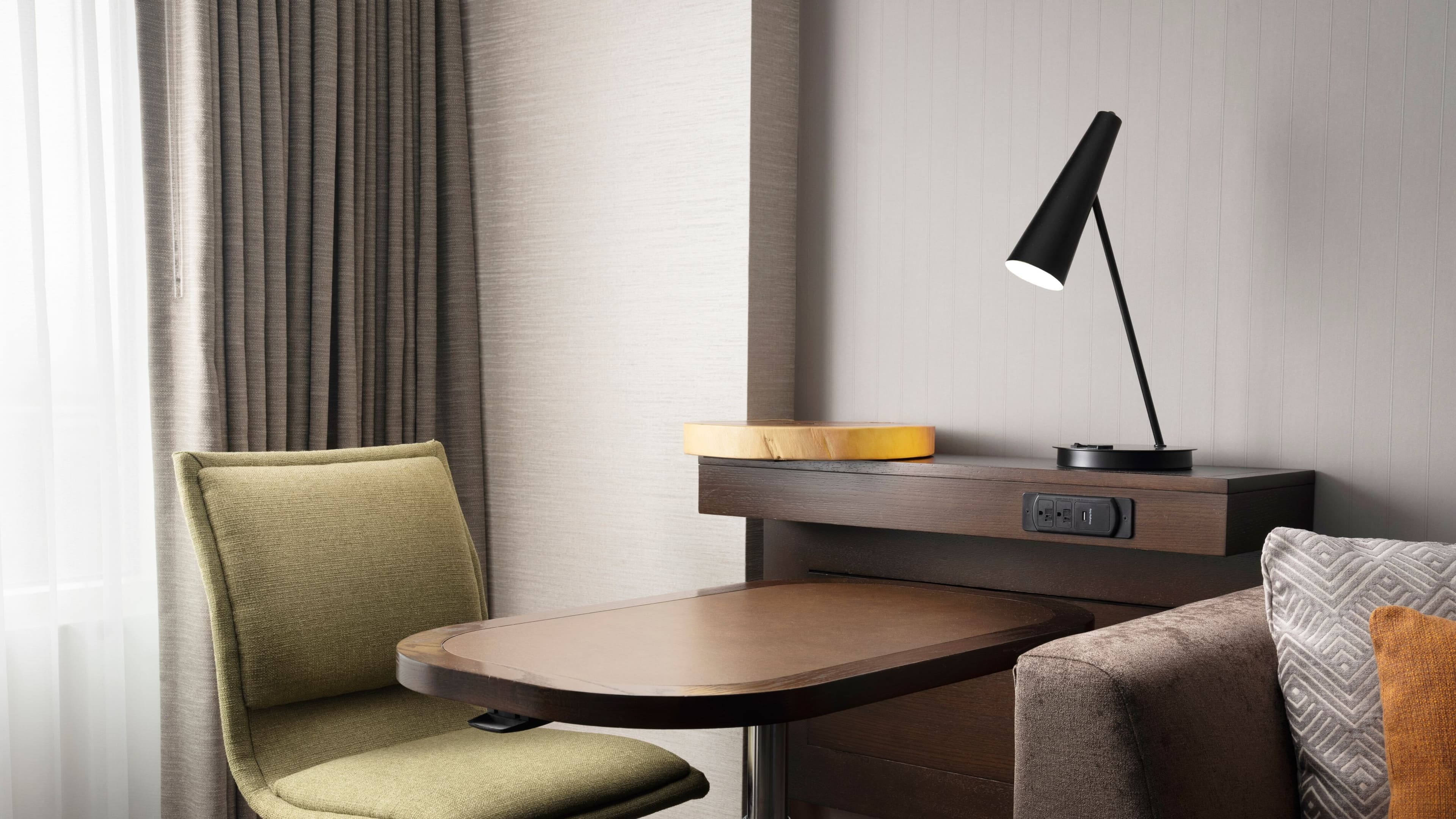 Studio Suite - Image 5