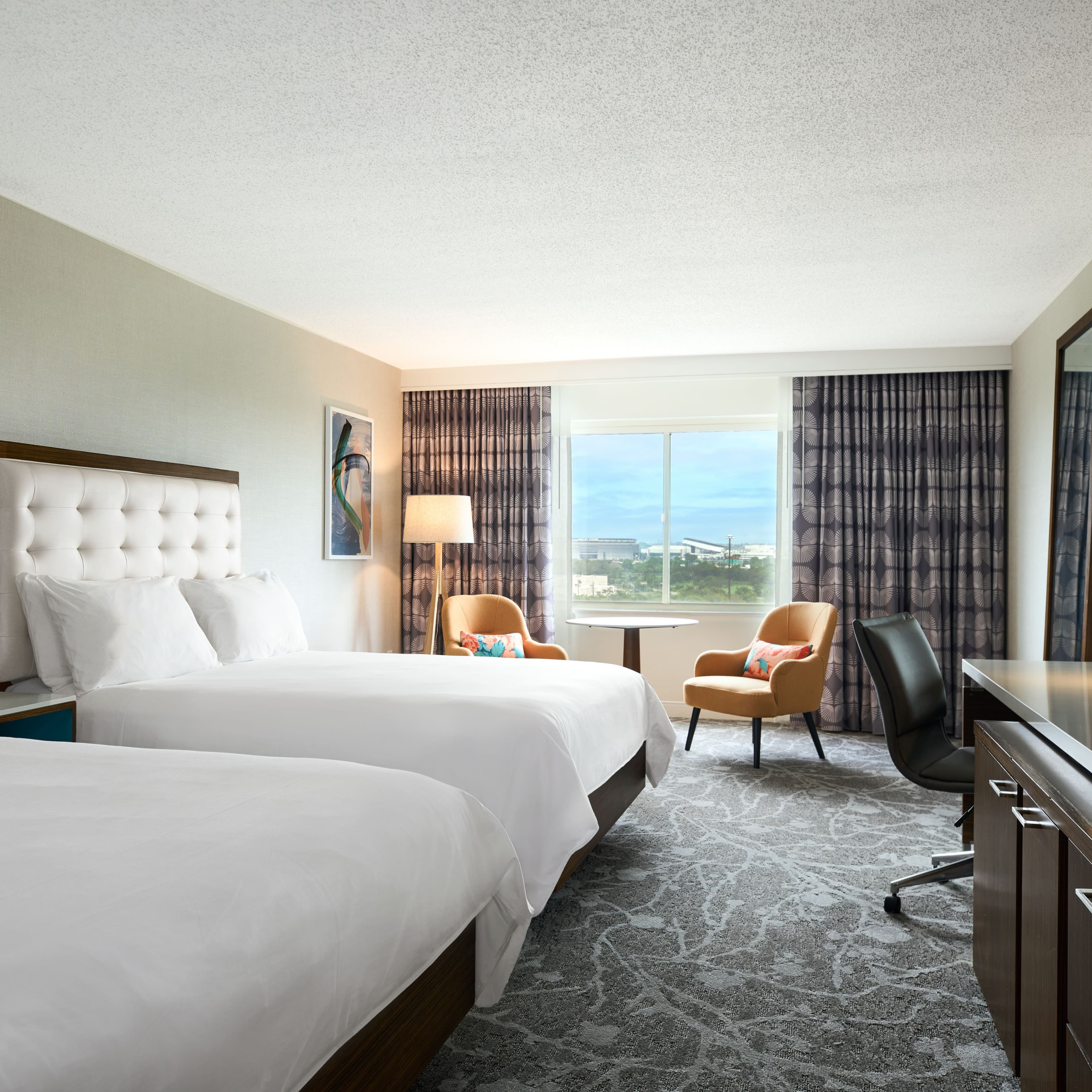 Renaissance Meadowlands Hotel