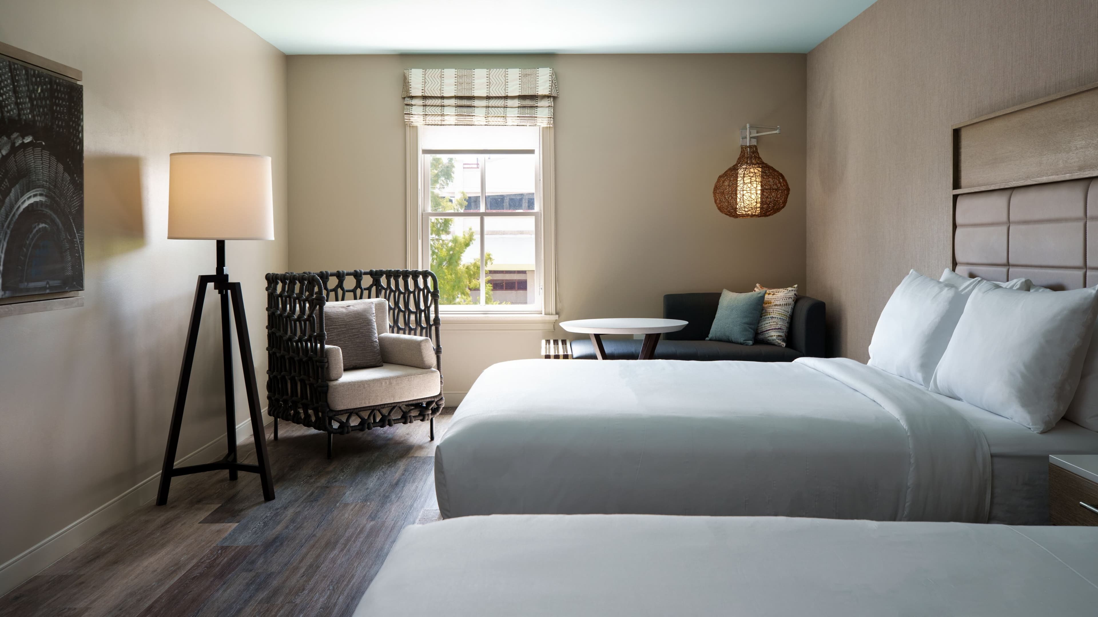 Classic 2 Queen - Image 2