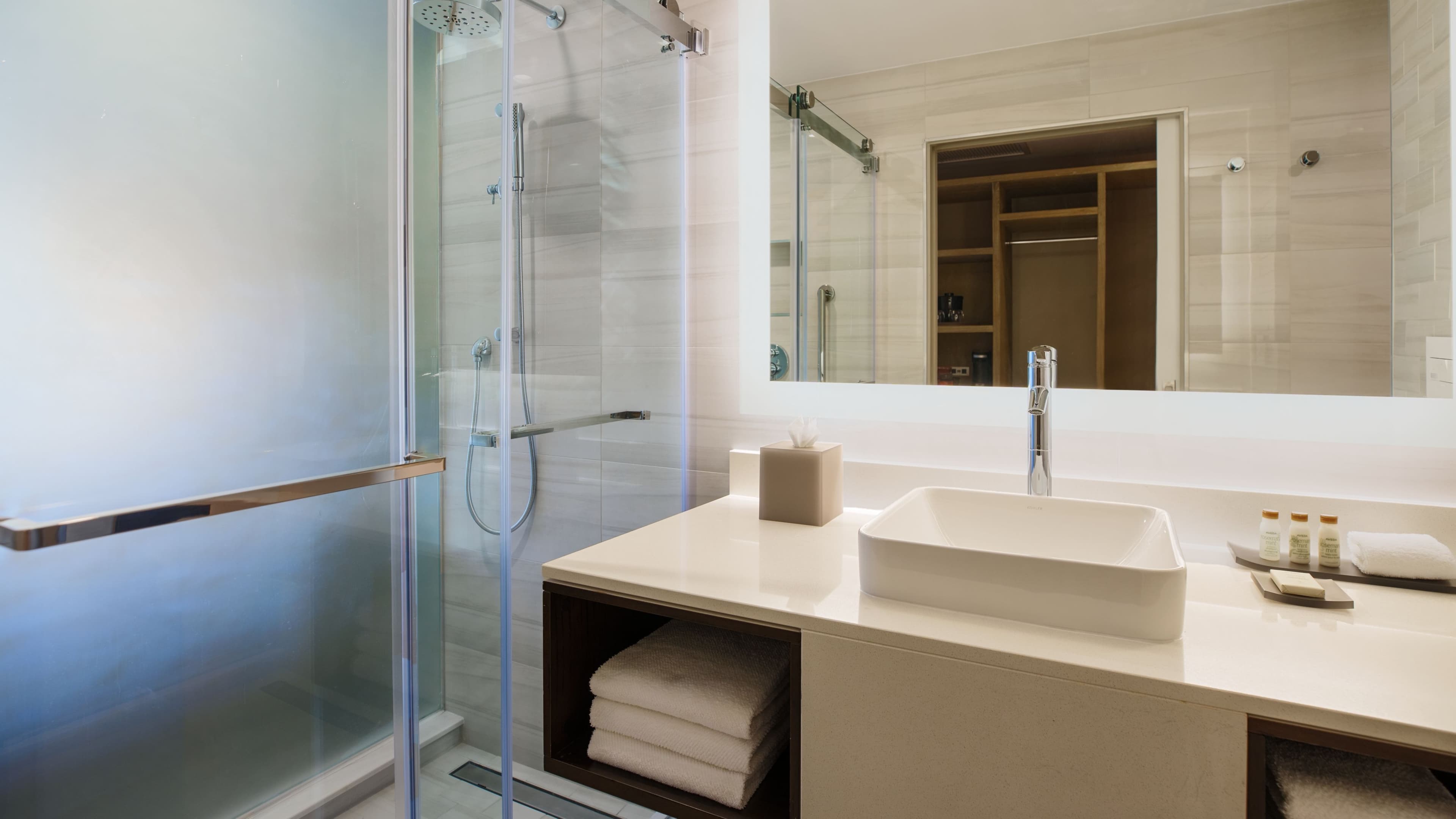 Classic 2 Queen - Image 5