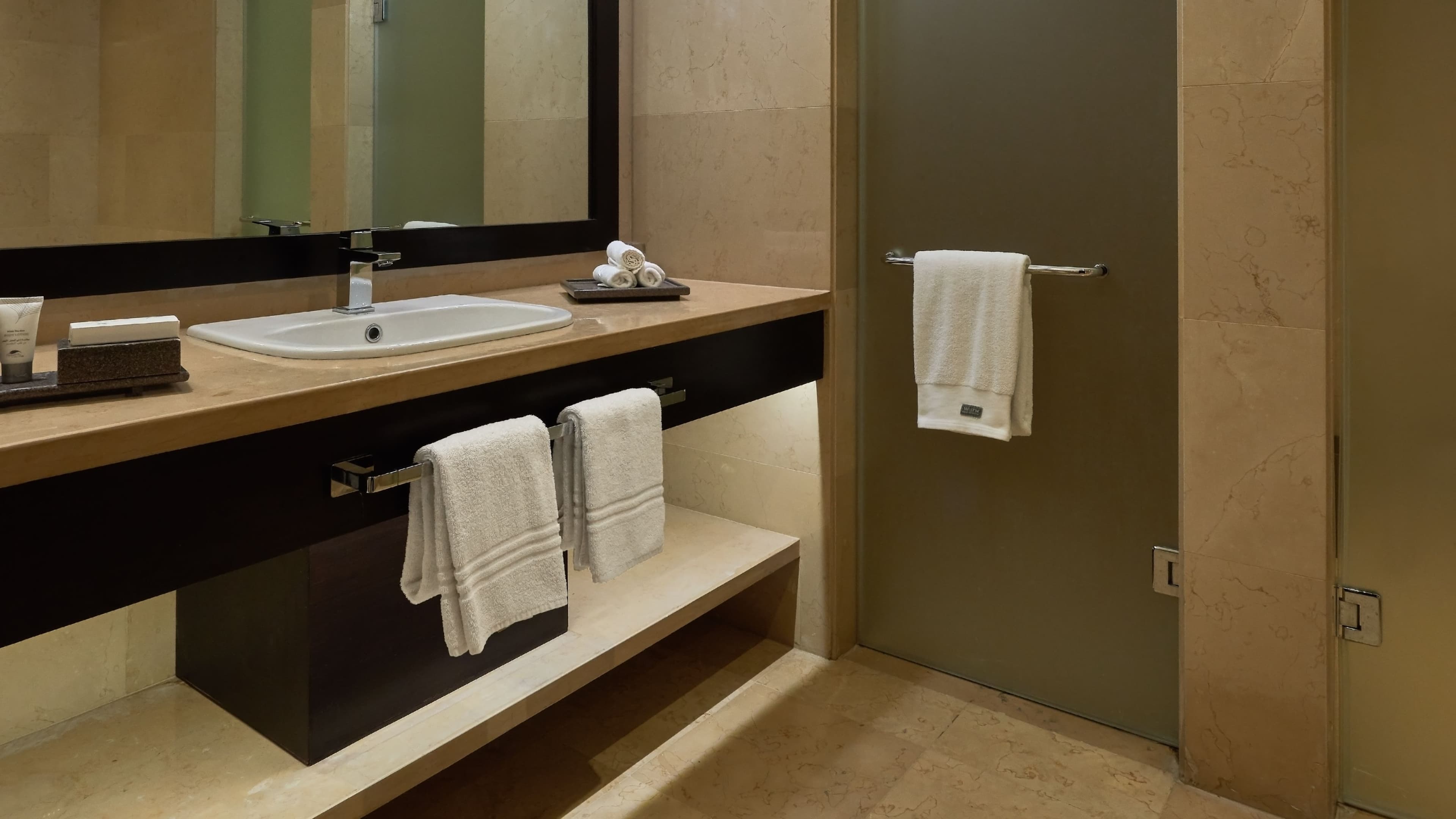 Classic Garden View - Image 4