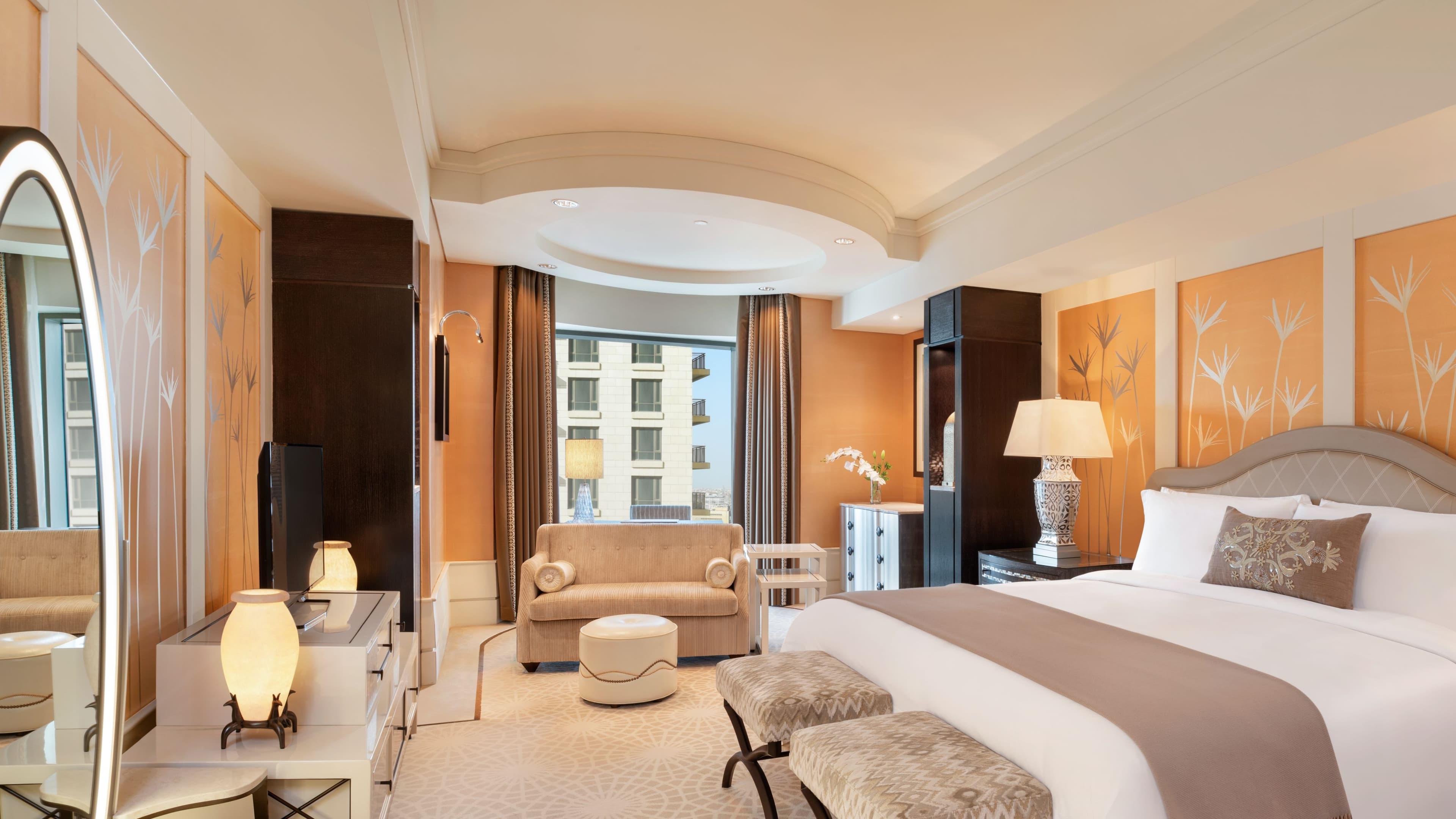 Deluxe Room - Image 1