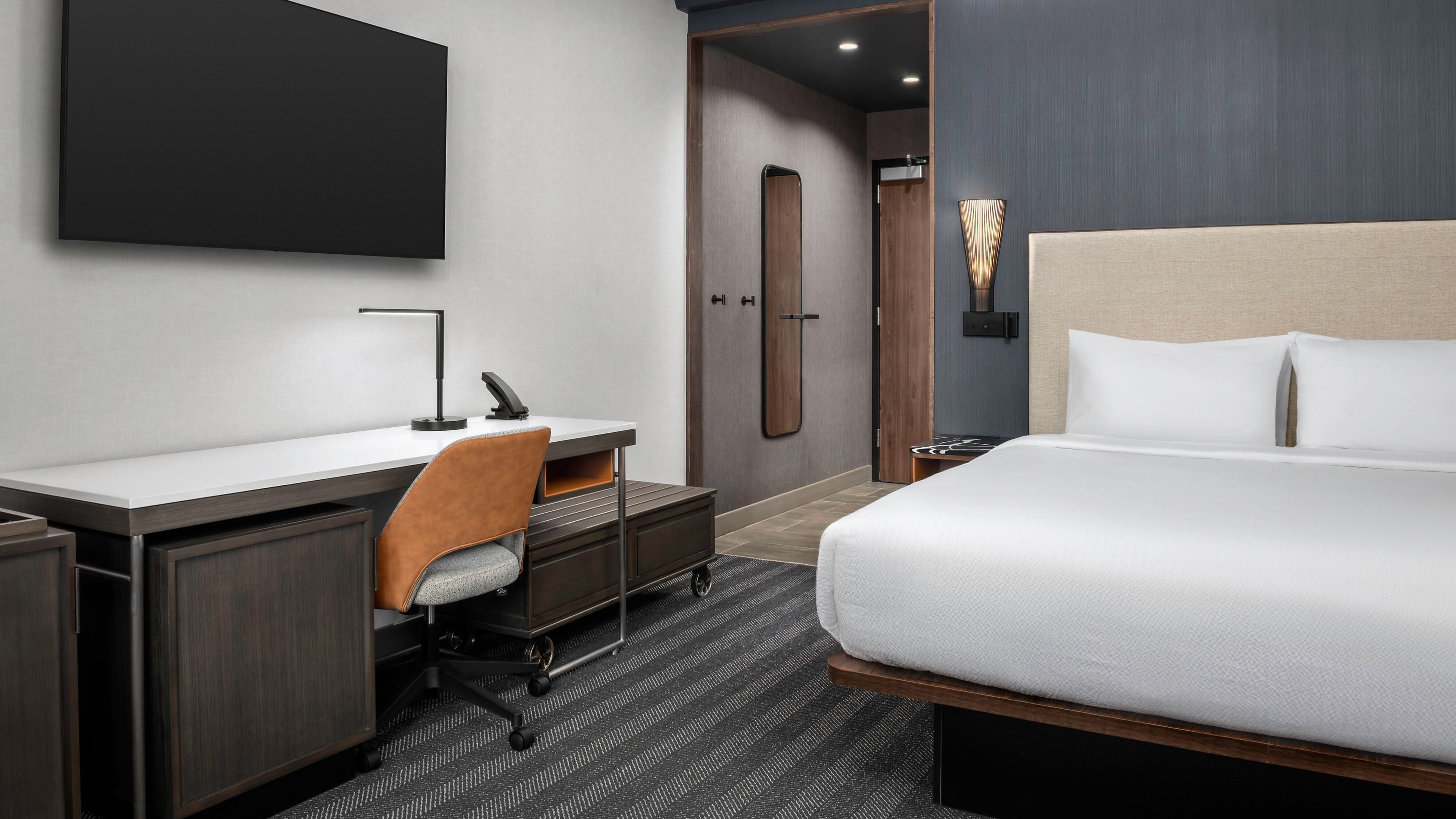 Standard King - Image 2