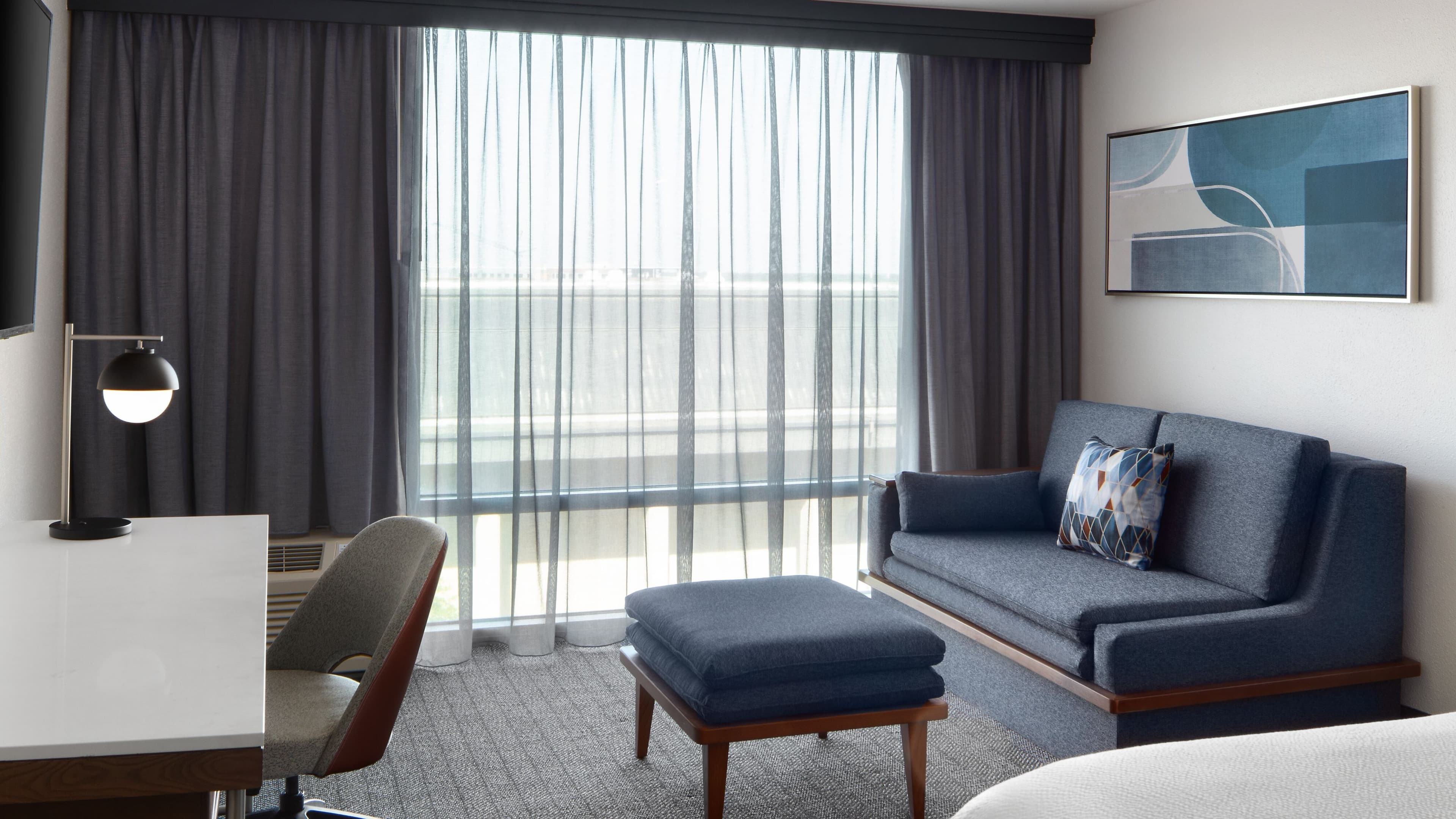 King Guest Room - Image 2