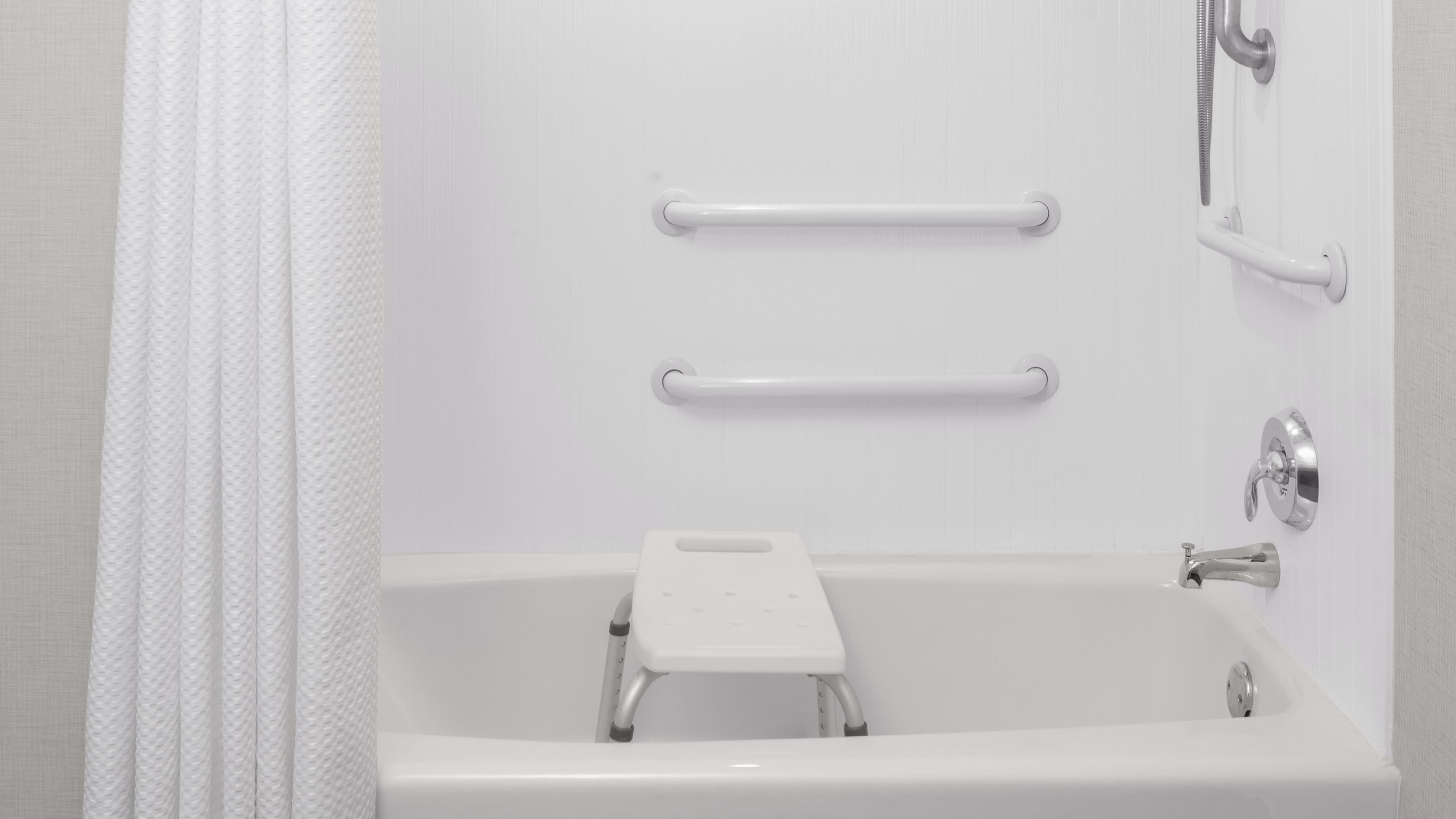 King Guest Room - Image 3