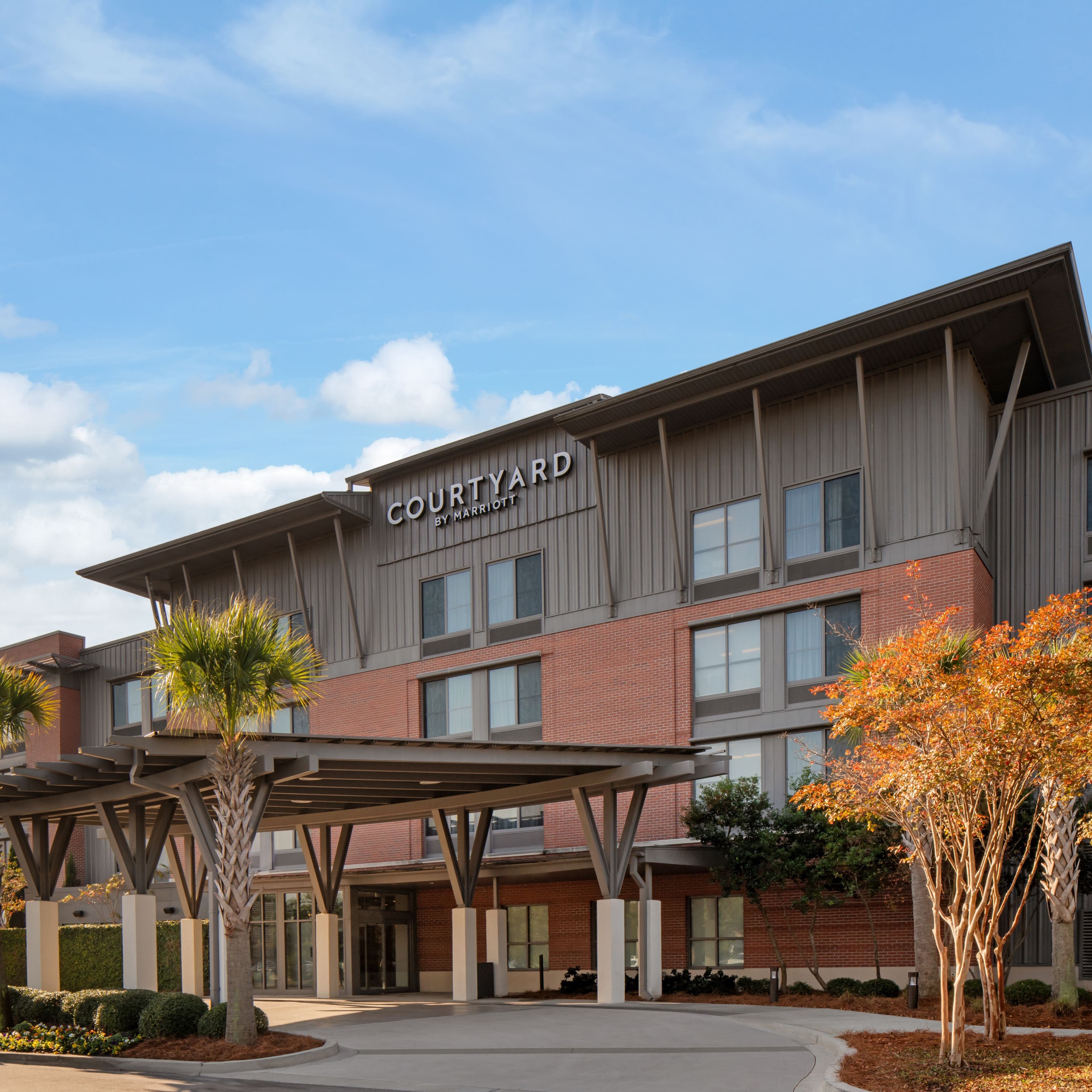 Courtyard Charleston Summerville